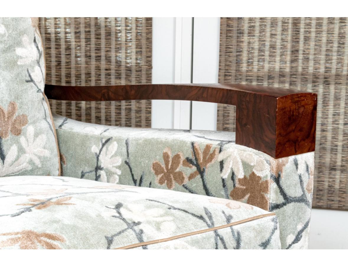 Fantastischer Donghia Polstersessel mit Ottomane (Moderne) im Angebot