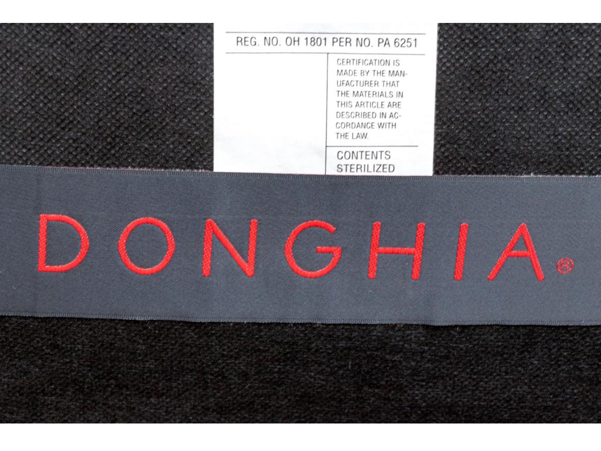 Fantastischer Donghia Polstersessel mit Ottomane im Angebot 1