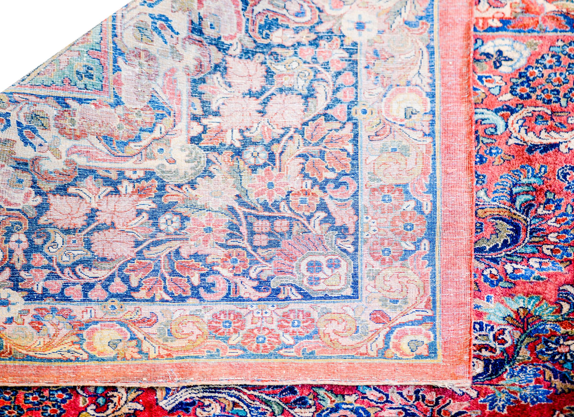 Fantastic Early 20th Century Antique Sarouk Rug For Sale 1