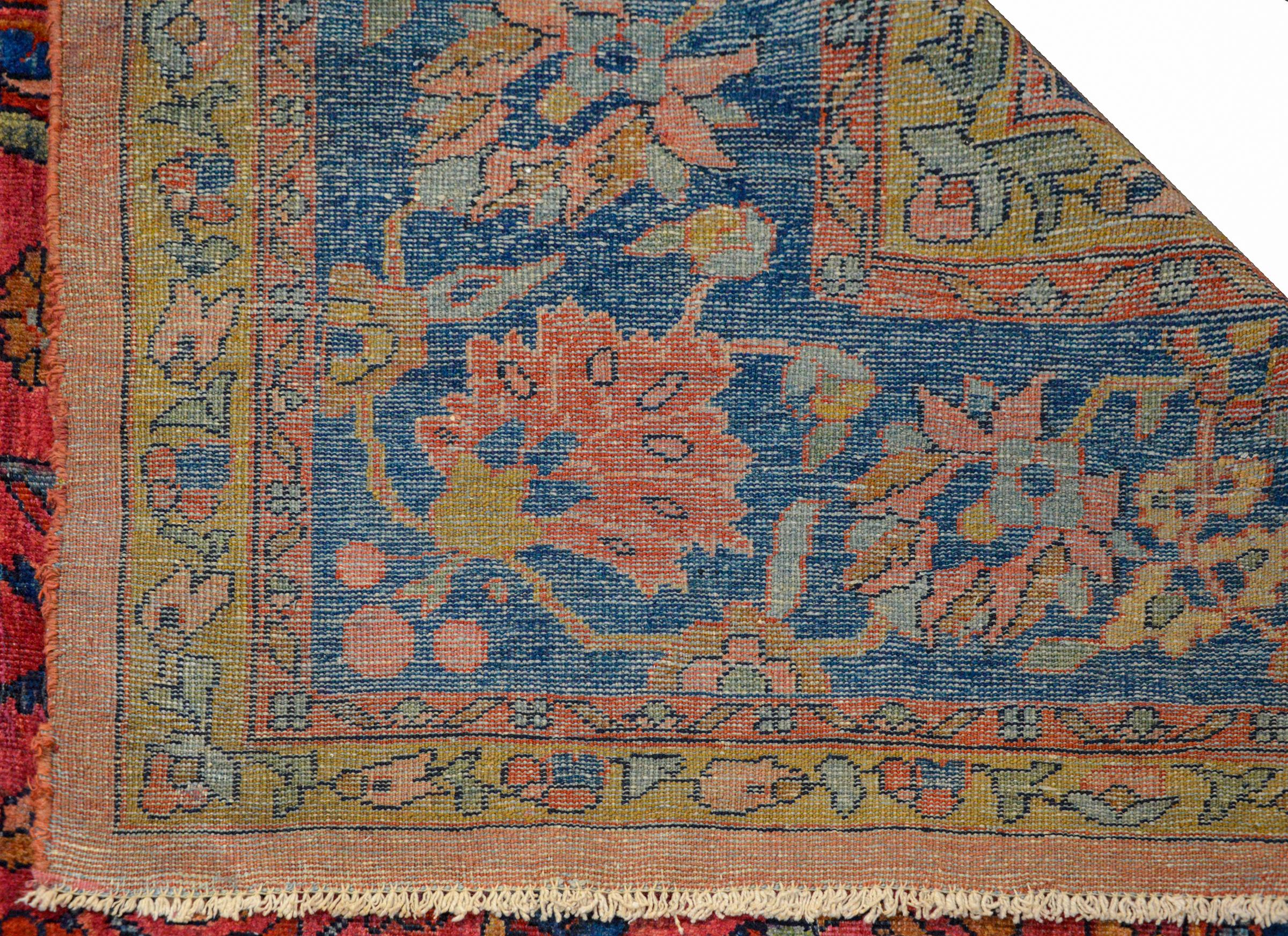 Fantastic Early 20th Century Sarouk Mahal Rug 2