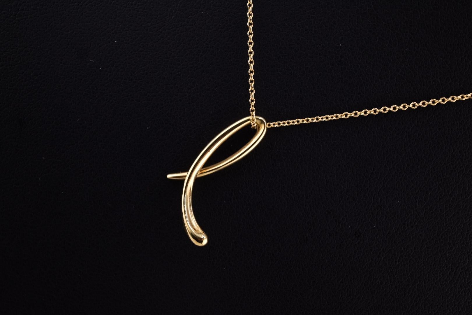 Fantastic Elsa Peretti Tiffany & Co. Yellow Gold Cursive L Pendant 1