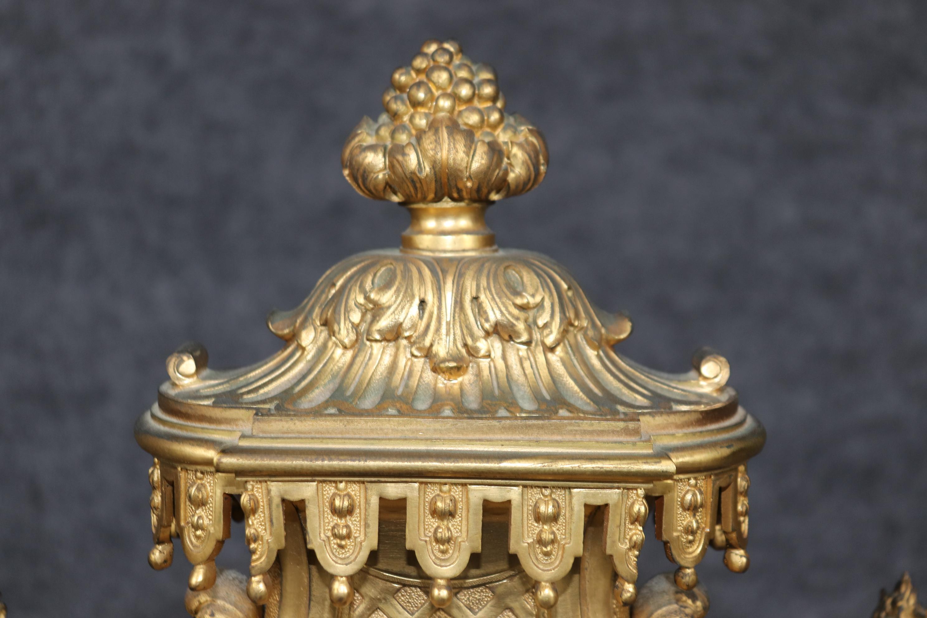 Fantastisches figurales Maiden-Sphinx-Uhr-Set im französischen Empire-Stil des 19. Jahrhunderts im Angebot 10