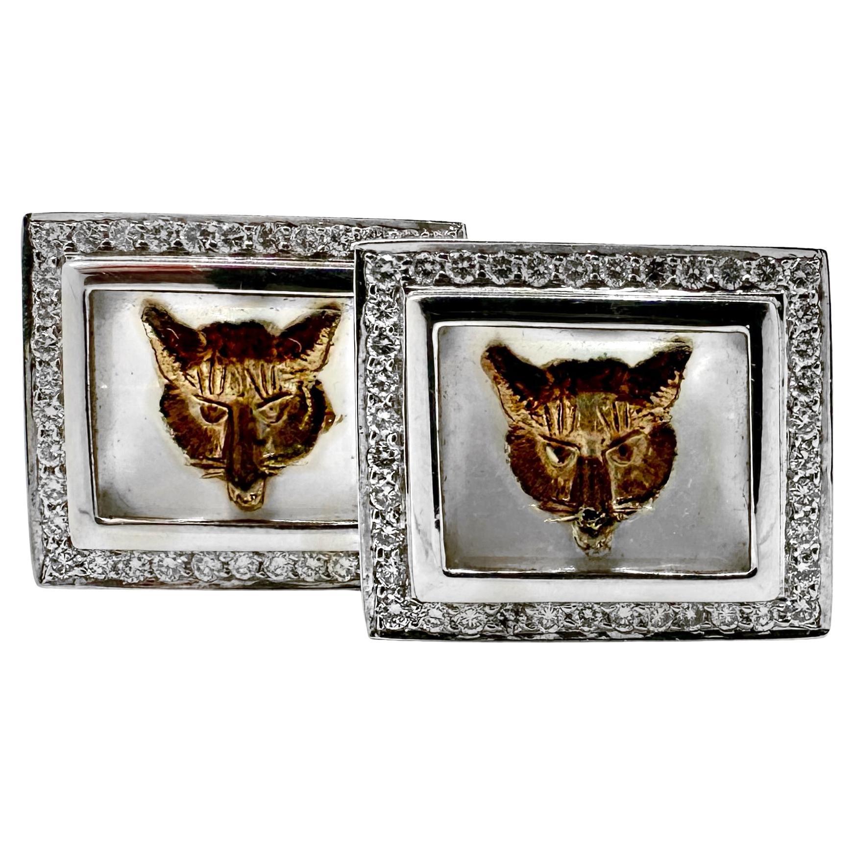 Fantastische Manschettenknöpfe mit Fuchs aus Weißgold mit handbemalter Kristall und Diamanten im Angebot