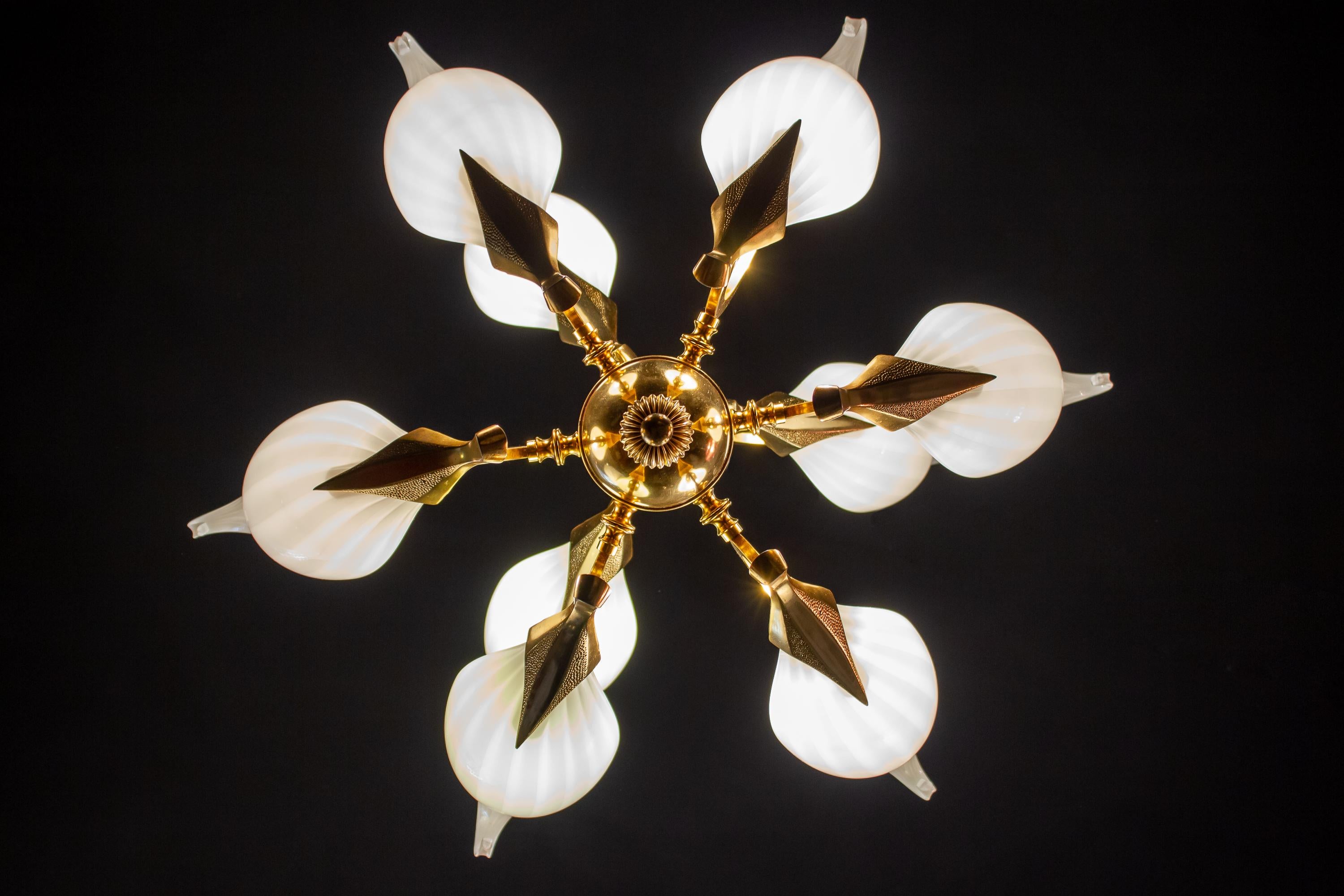 Fantastic Franco Luce for Seguso Murano Glass and Brass Chandelier, 1970s For Sale 6