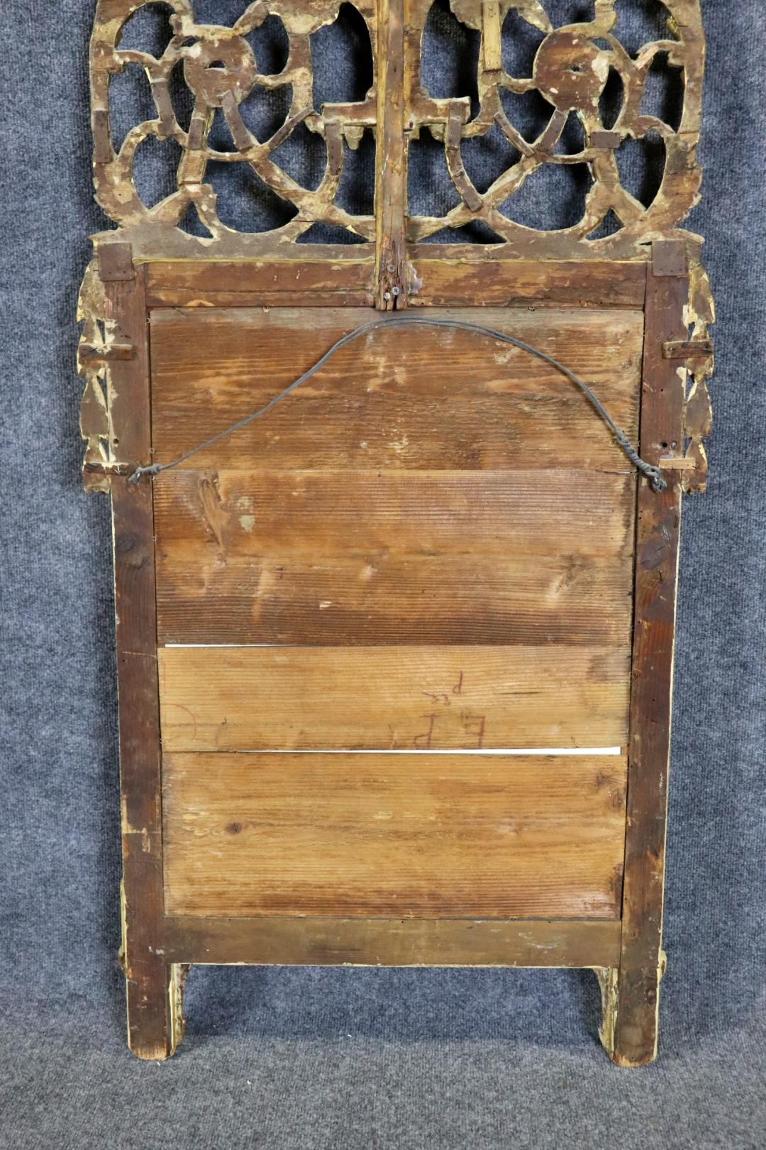 Fantastique miroir mural ancien Louis XV français sculpté en vente 10