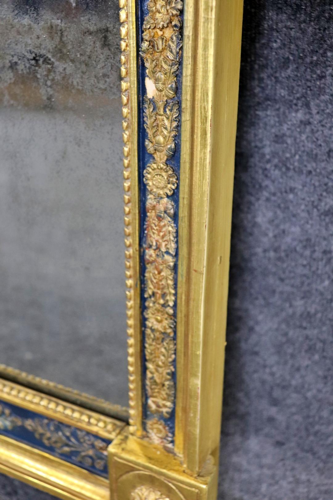 Fantastique miroir mural ancien Louis XV français sculpté en vente 3