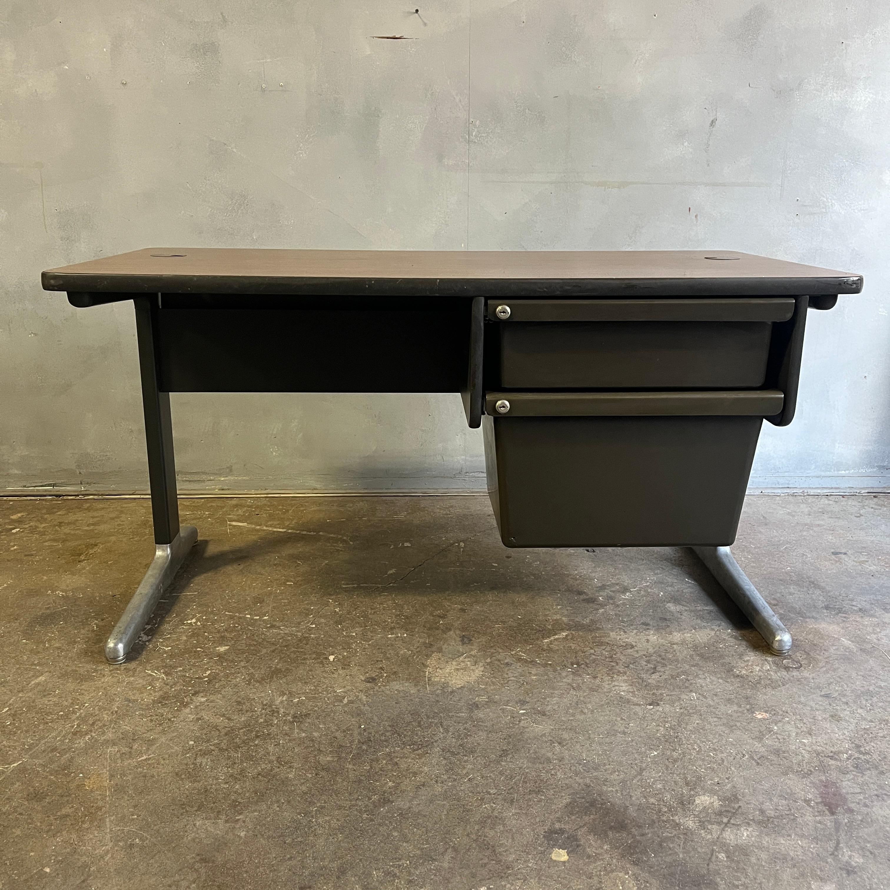 Fantastic George Nelson Office Suite Desk and Return 4