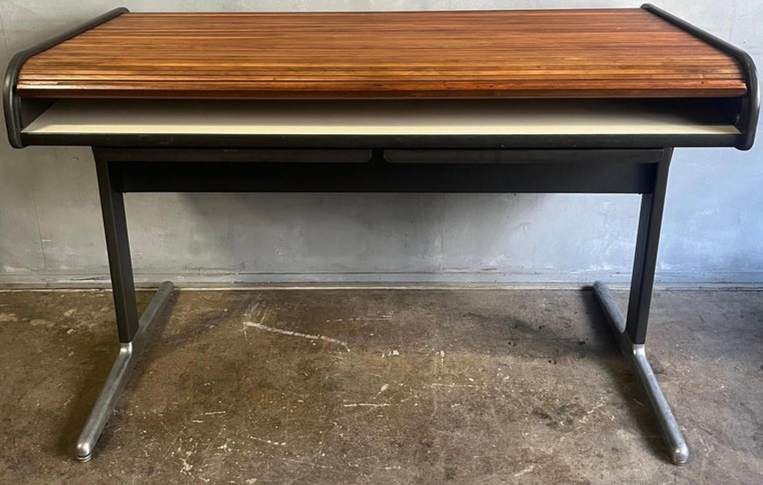 Fantastic George Nelson Office Suite Desk and Return 1