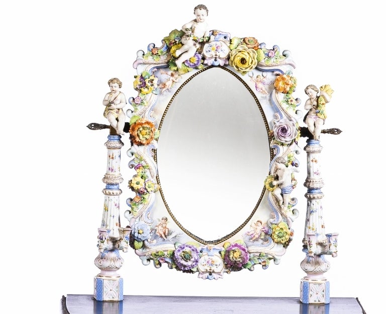 Les Putti, Groupe En Porcelaine De Style Rococo, Allemagne