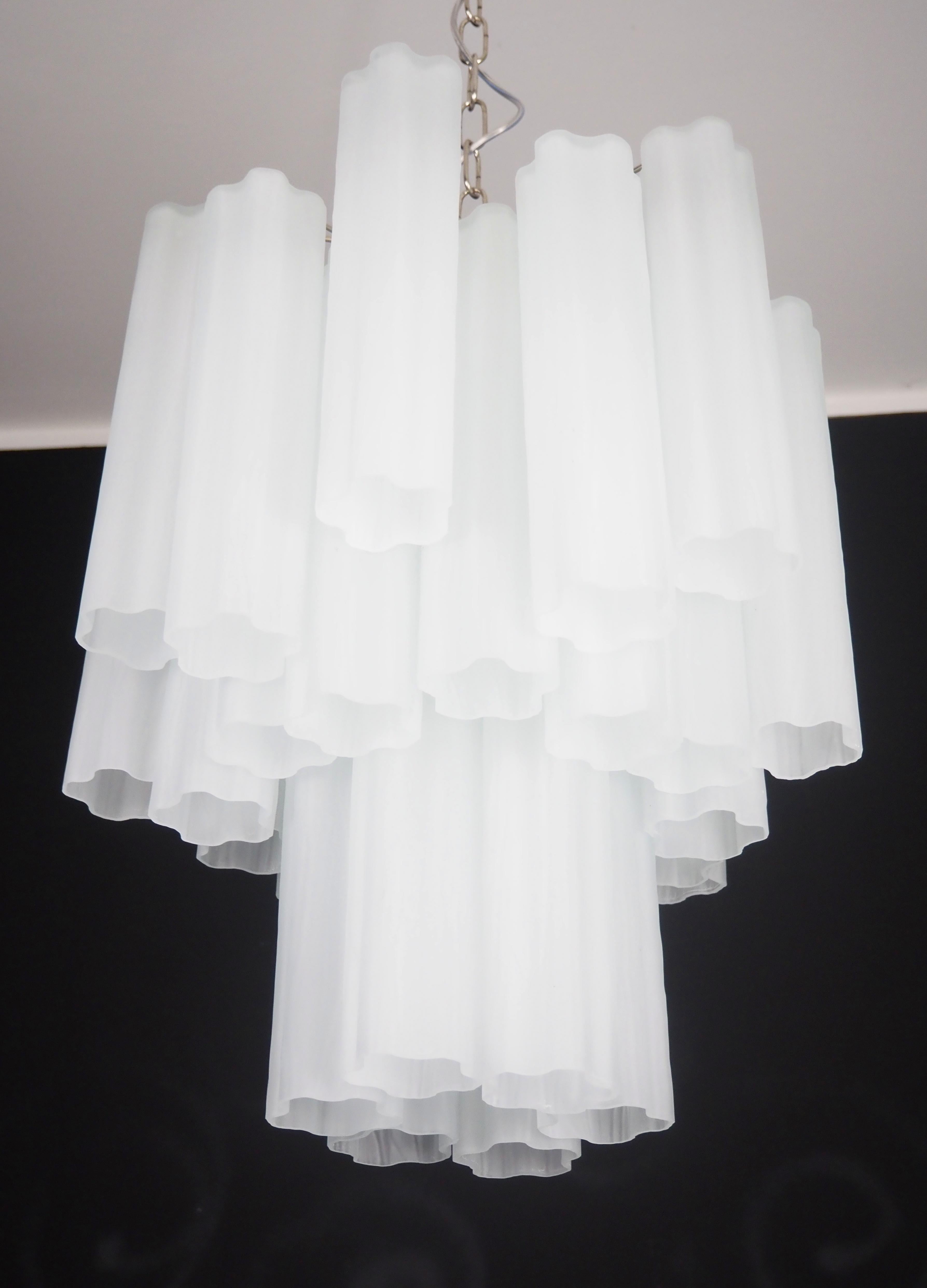 Mid-Century moderno Fantastic Glass Tube Chandelier - 30 etched glass tube in vendita