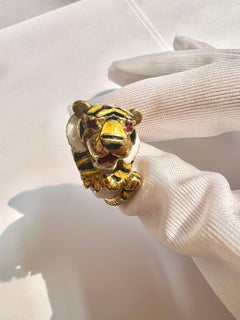 Fantastic Gold and Enamel Tiger Ring