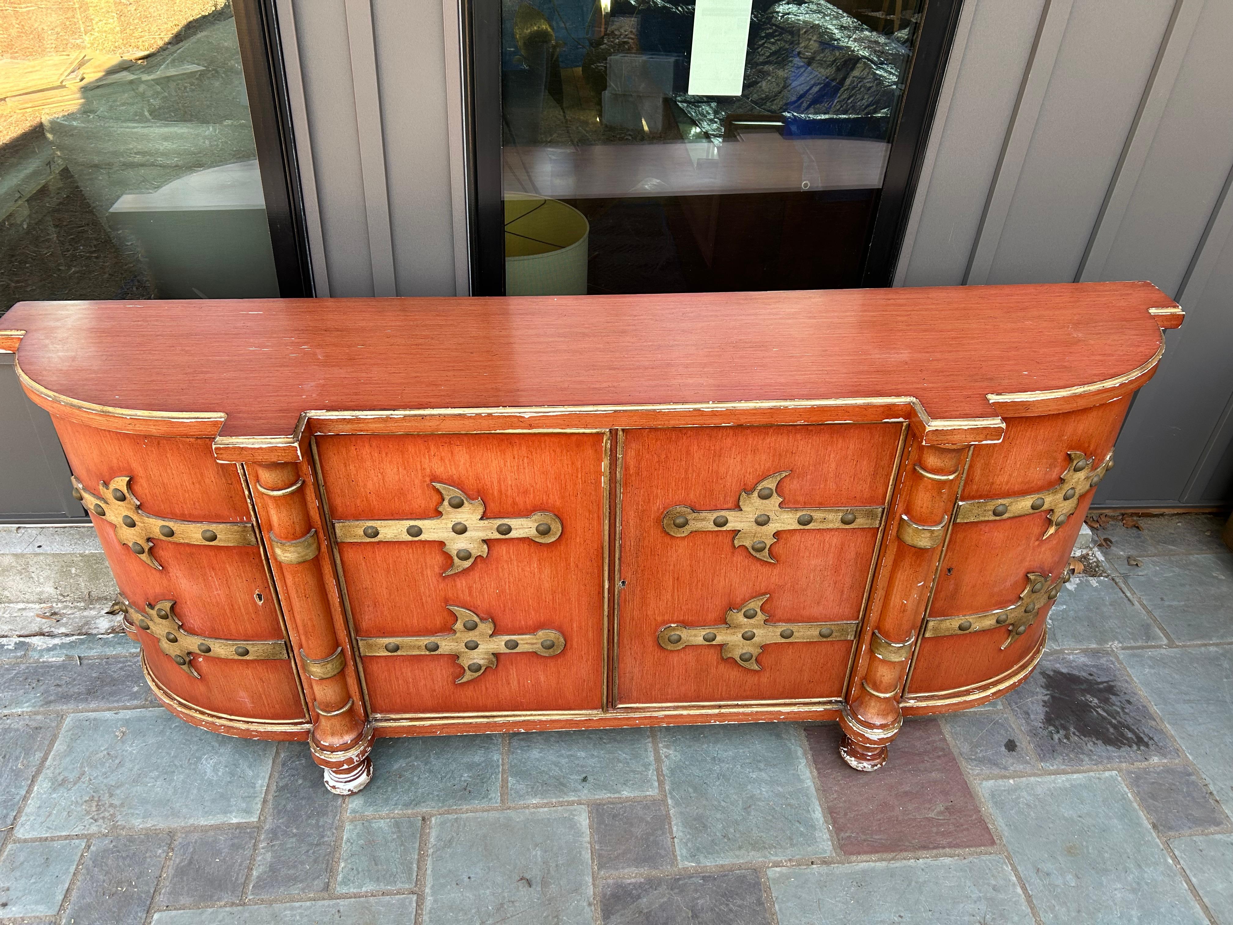 Fantastische Gothic-Anrichte im spanischen Revival-Stil aus der Mitte des Jahrhunderts im Angebot 10