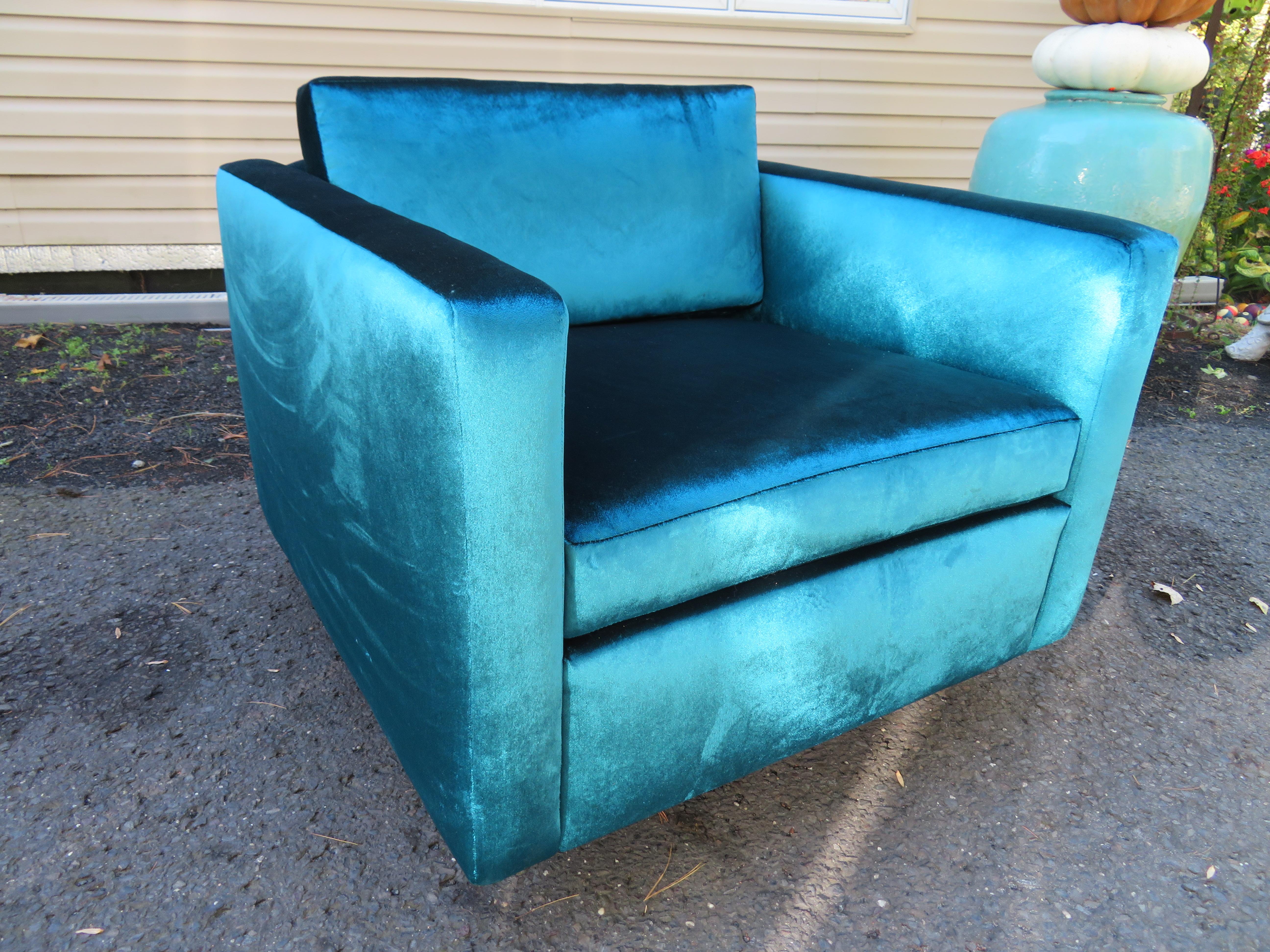Fantastic Harvey Probber Style Even Arm Tuxedo Lounge Chair Mid-Century Modern For Sale 7