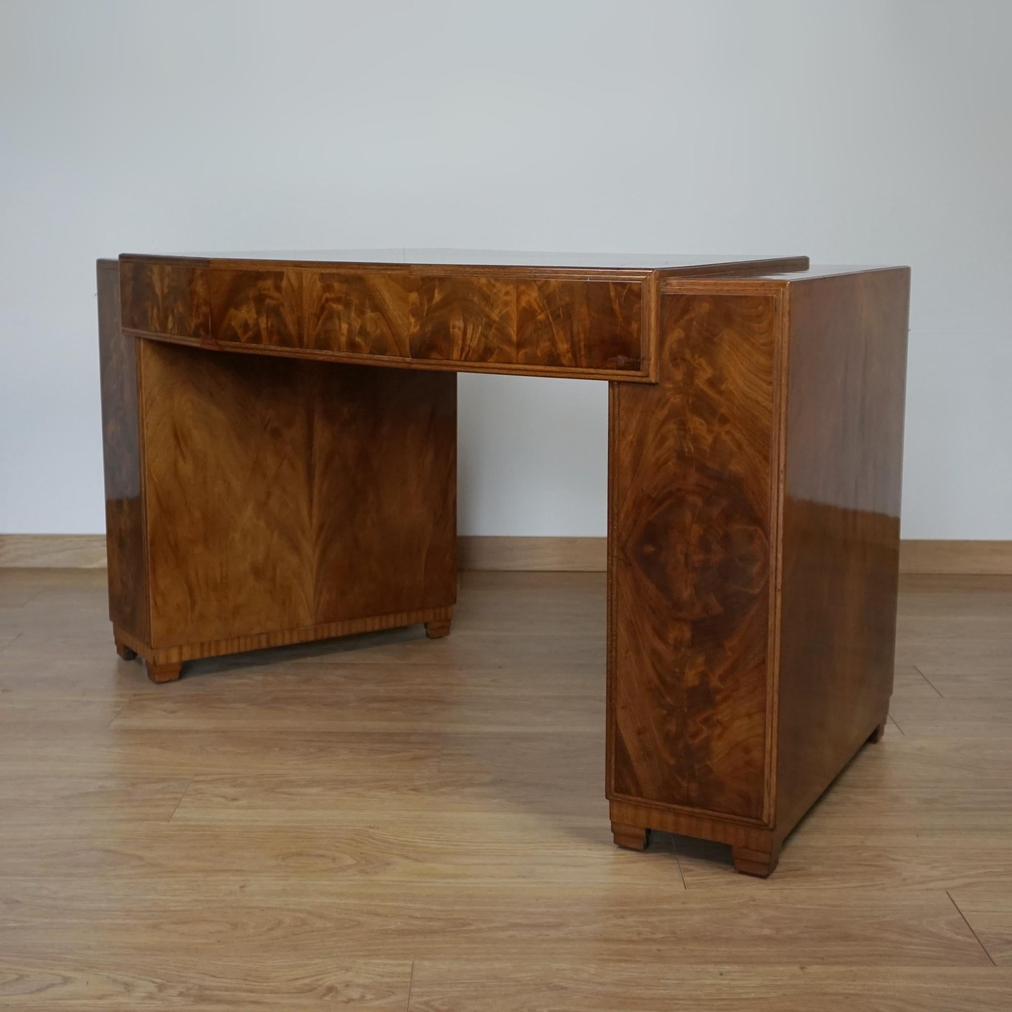 Fantastic Heal's of London Art Deco Desk 8