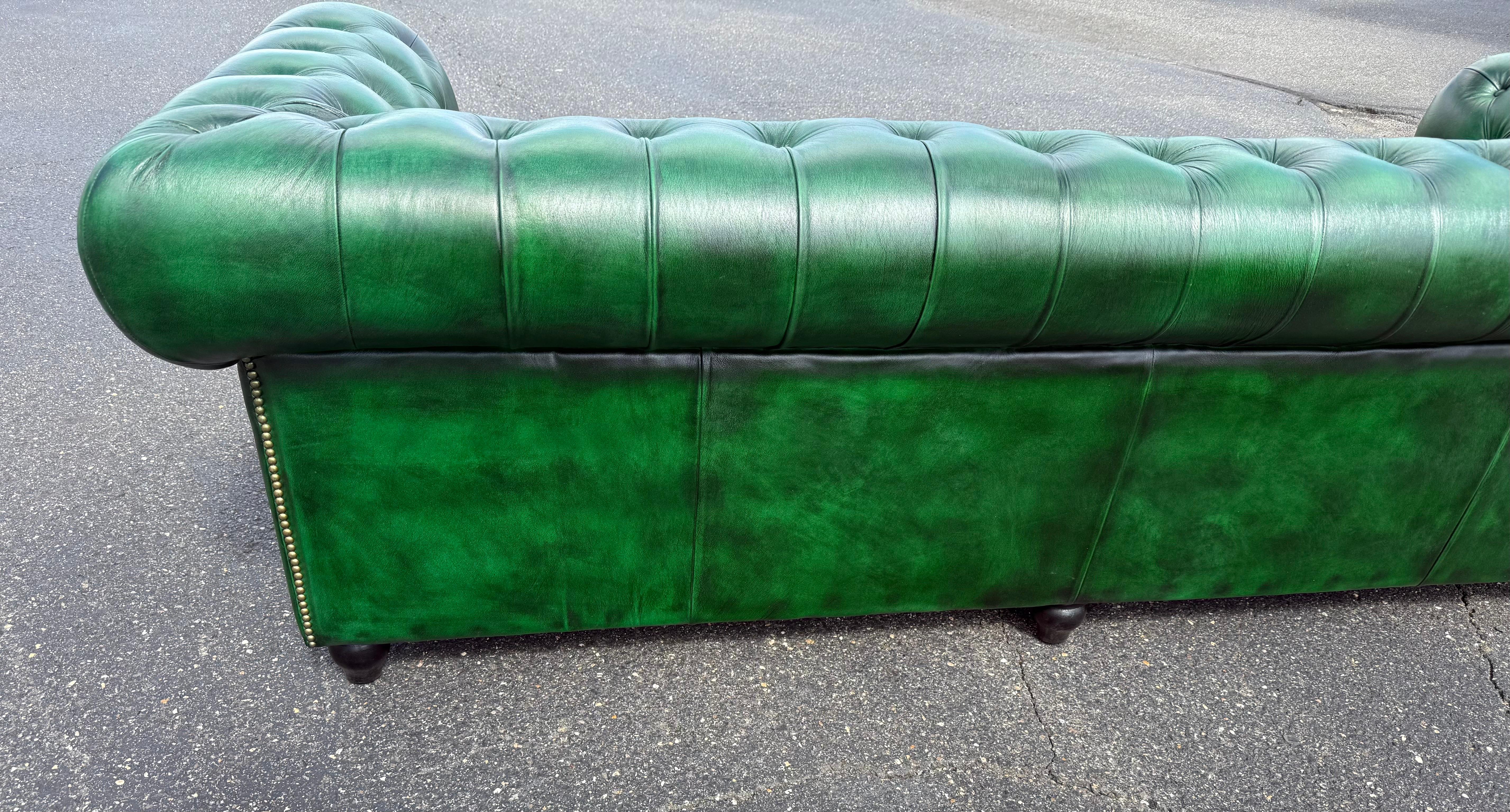 Fantastic Kelly Green 95 inch Custom-Made Genuine Leather Chesterfield Sofa For Sale 1