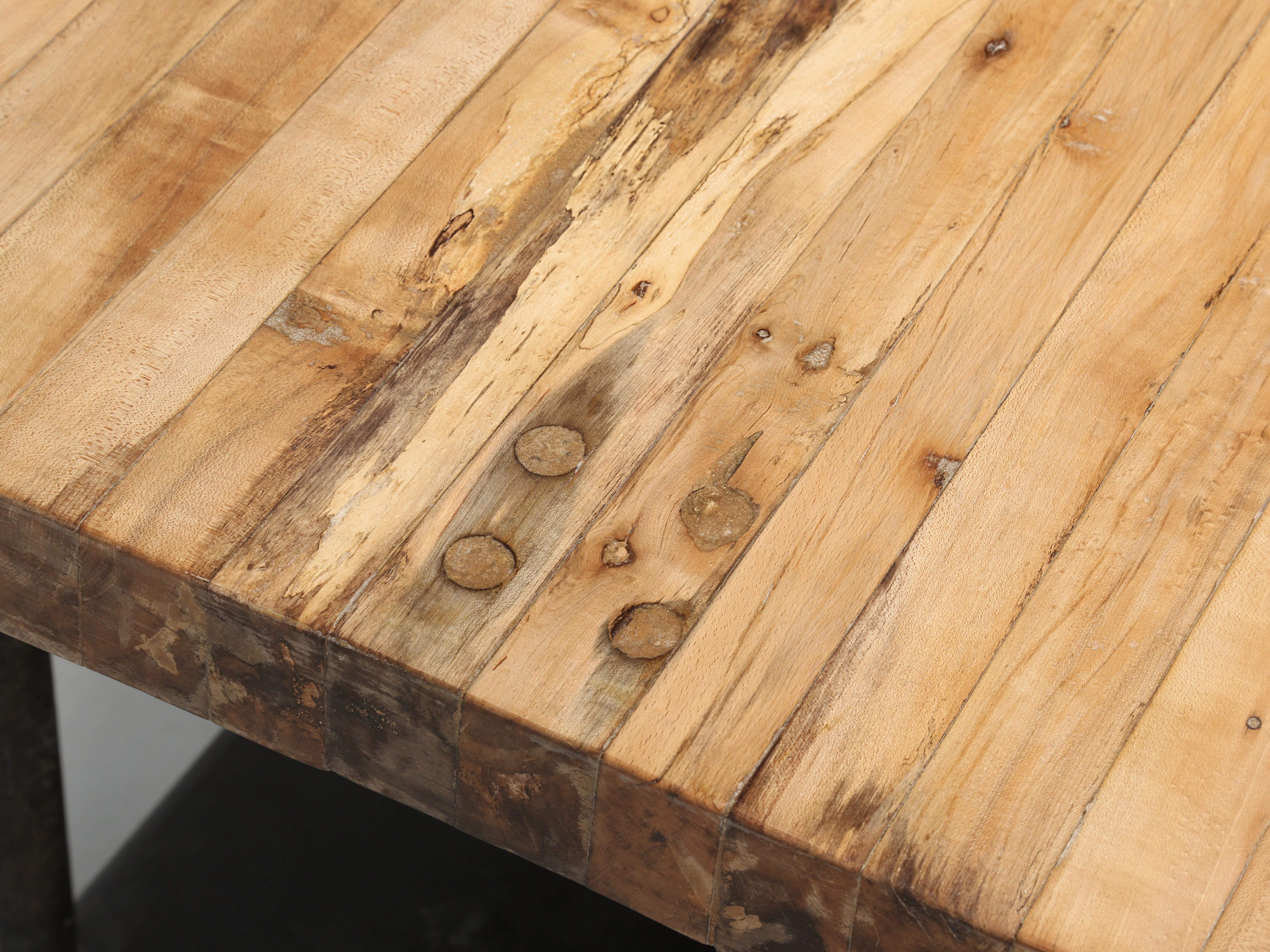 Fantástica isla de cocina recuperada de una mesa de carnicero de Wisconsin restaurada. principios del siglo XX en venta