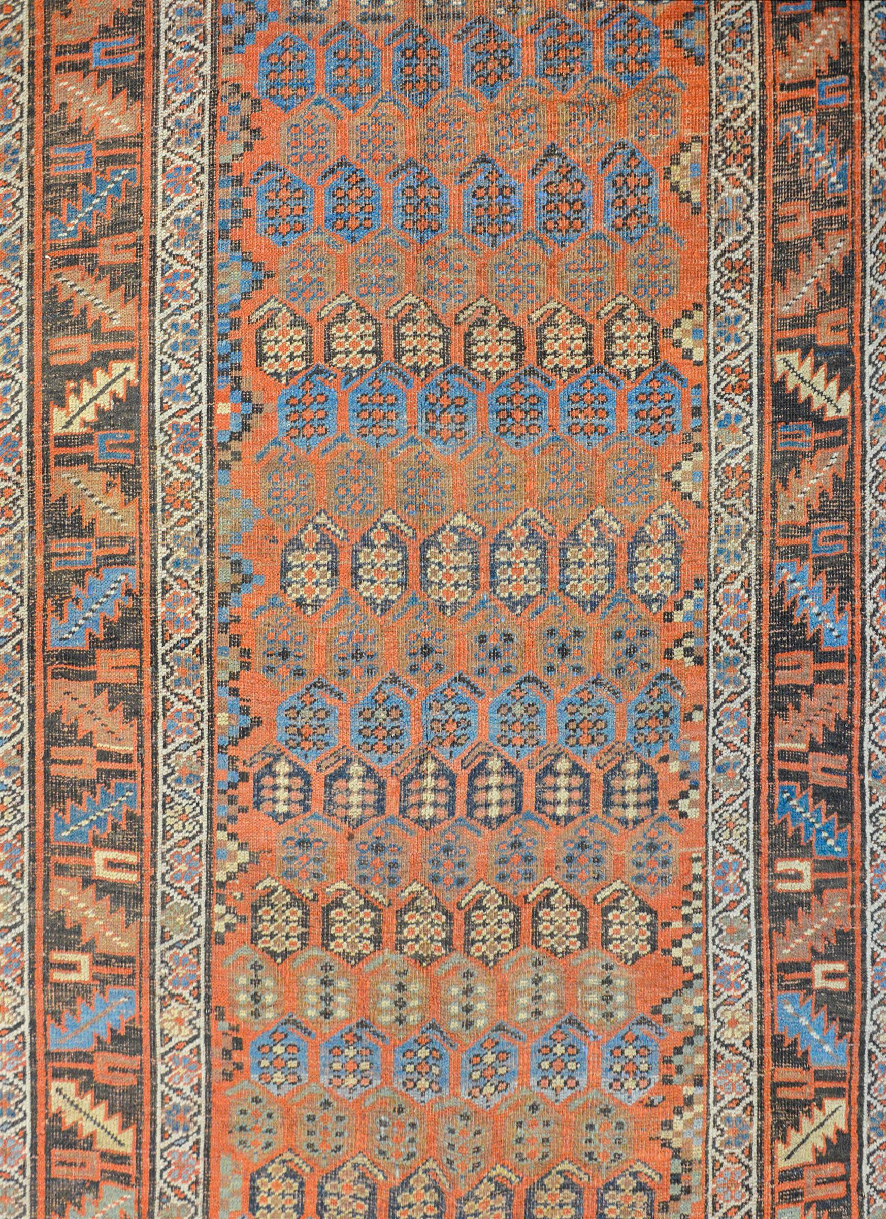 Fantastischer Bidjar-Teppich aus dem späten 19. (Persisch) im Angebot