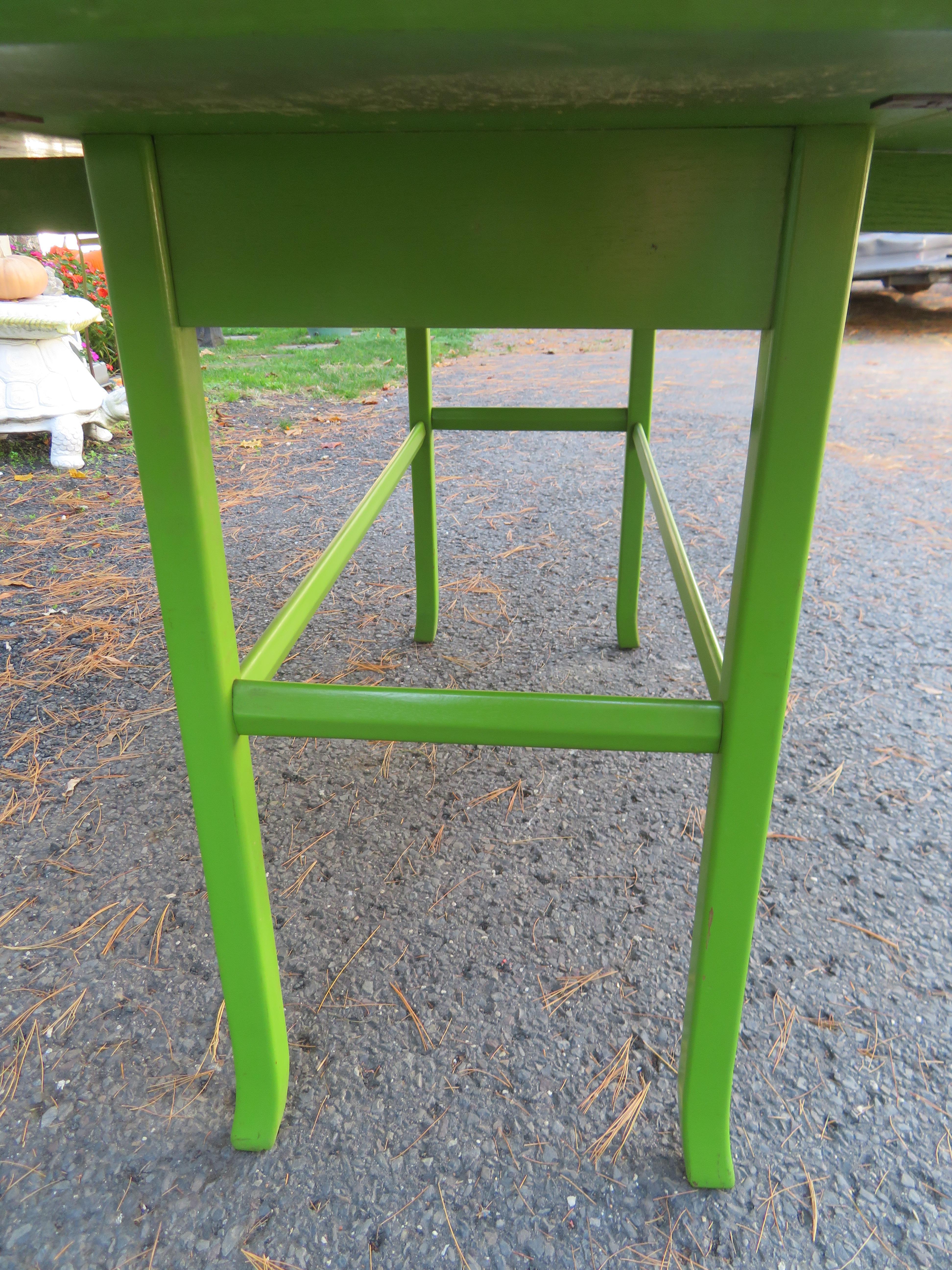 Fantastic Mid-Century Oval Drop Leaf Console Dining Table In Good Condition For Sale In Pemberton, NJ