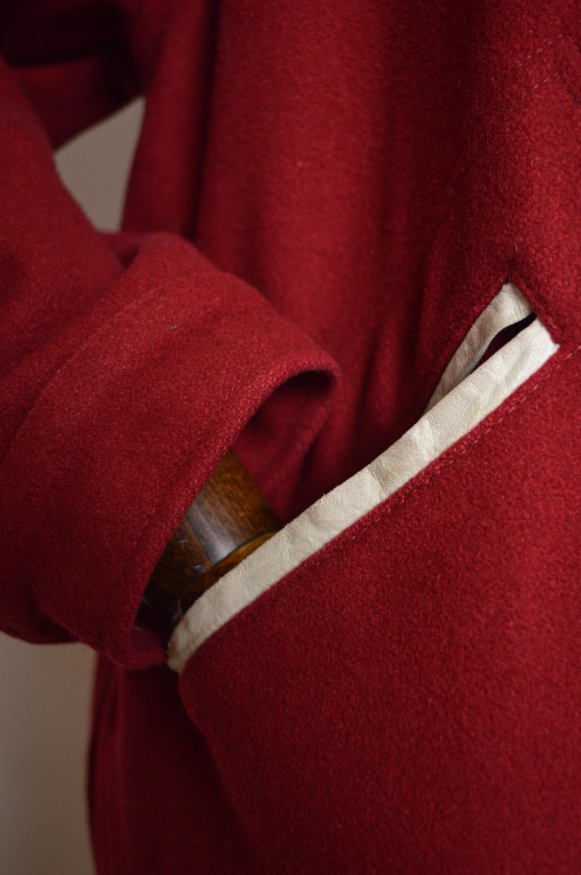 Fantastic MOSCHINO early 1990's burgundy Wool & leather varsity jacket - Coat For Sale 2