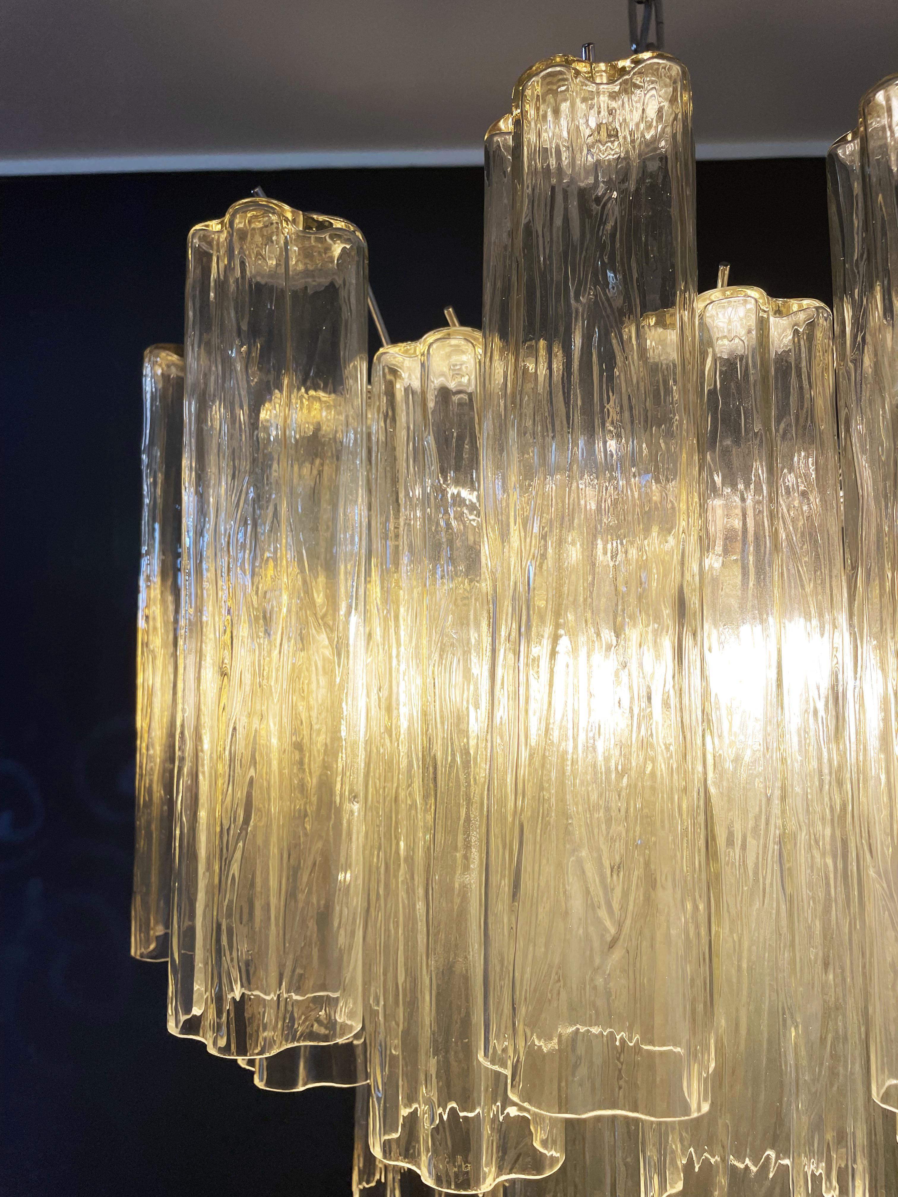 Fantastischer Murano Glasröhren-Kronleuchter, 36 klare Bernsteinglasröhren im Angebot 3