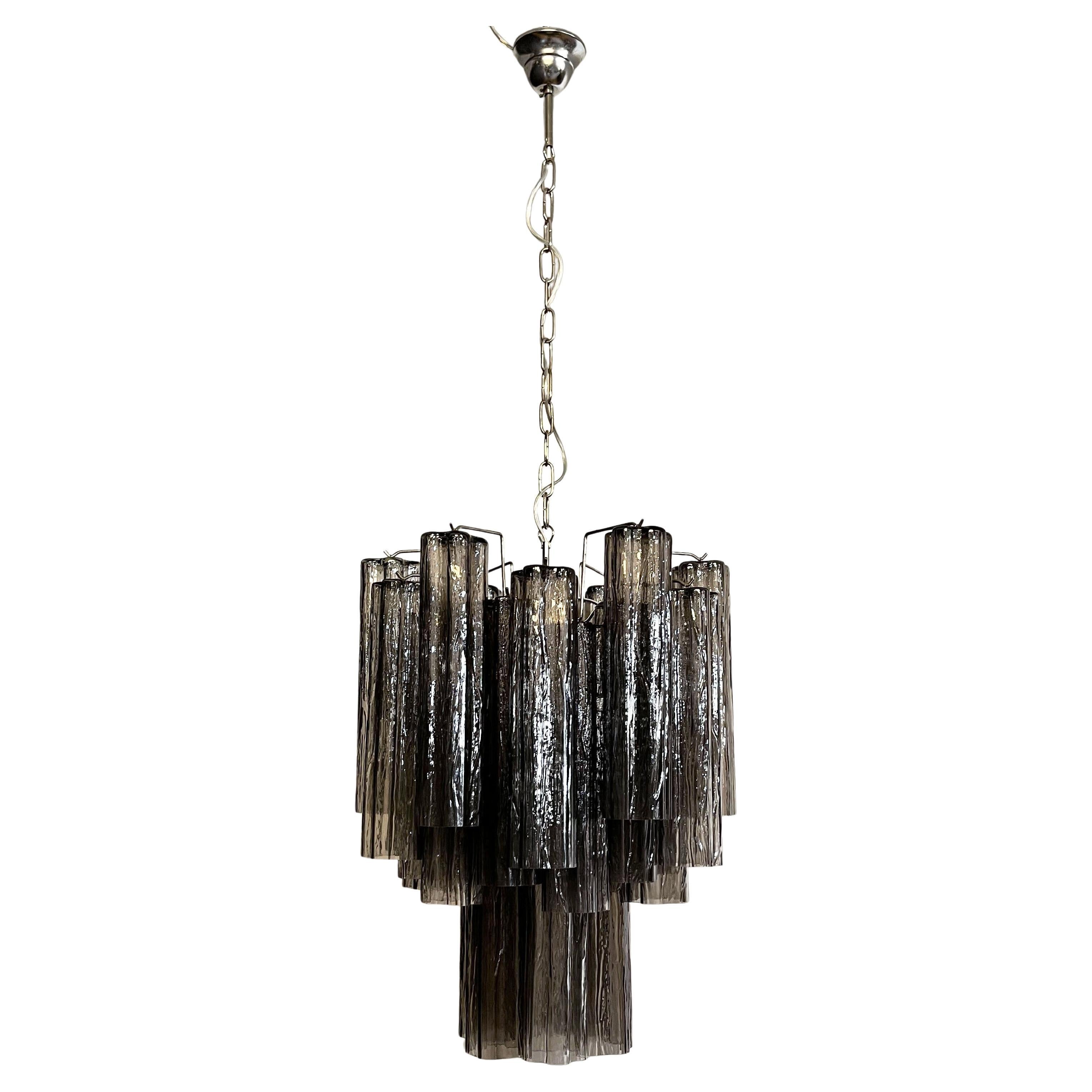 How heavy can a chandelier be?