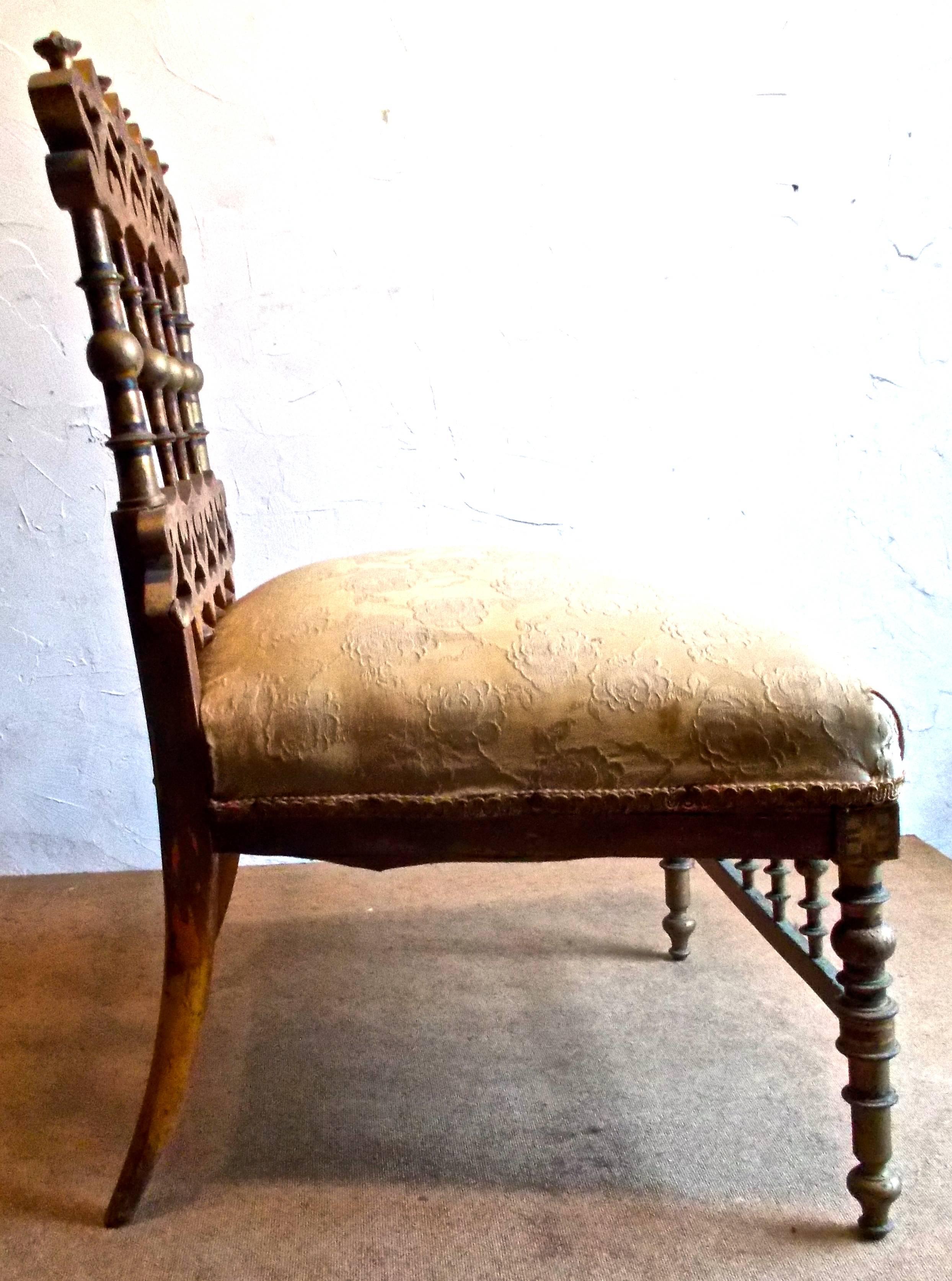 Fantastic Napoleon III Orientalist Painted Slipper Chair, France, 1850s 1