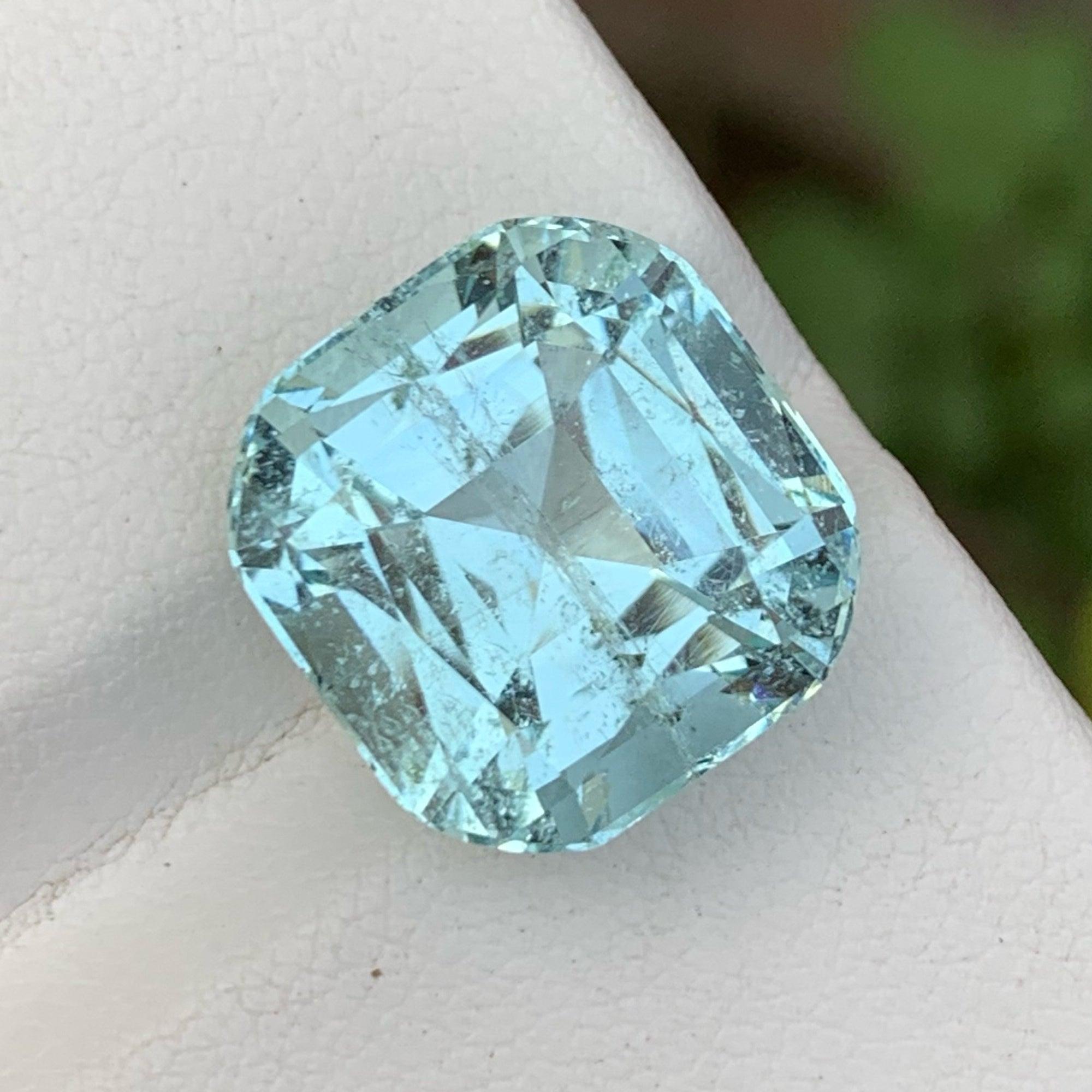 Fantastic Natural Aquamarine Gemstone of 13.20 carats from Pakistan has a wonderful cut in a Cushion shape, incredible lightblue color, Great brilliance. This gem is Included Clarity.

 

Product Information:
GEMSTONE NAME: Fantastic Natural