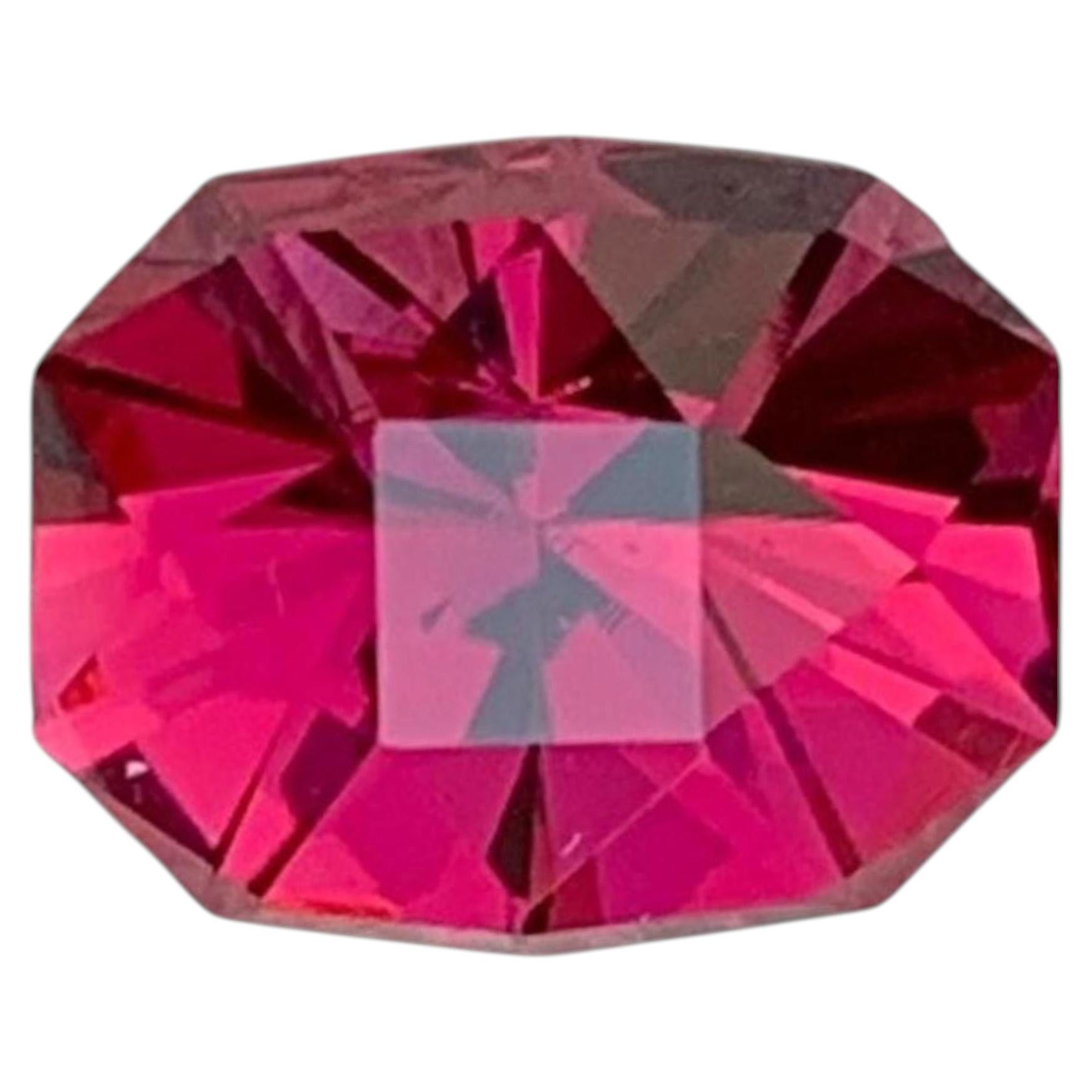 Fantastic Natural Pinkish Red Garnet Gemstone 1.70 Carats Fine Jewelry Garnet