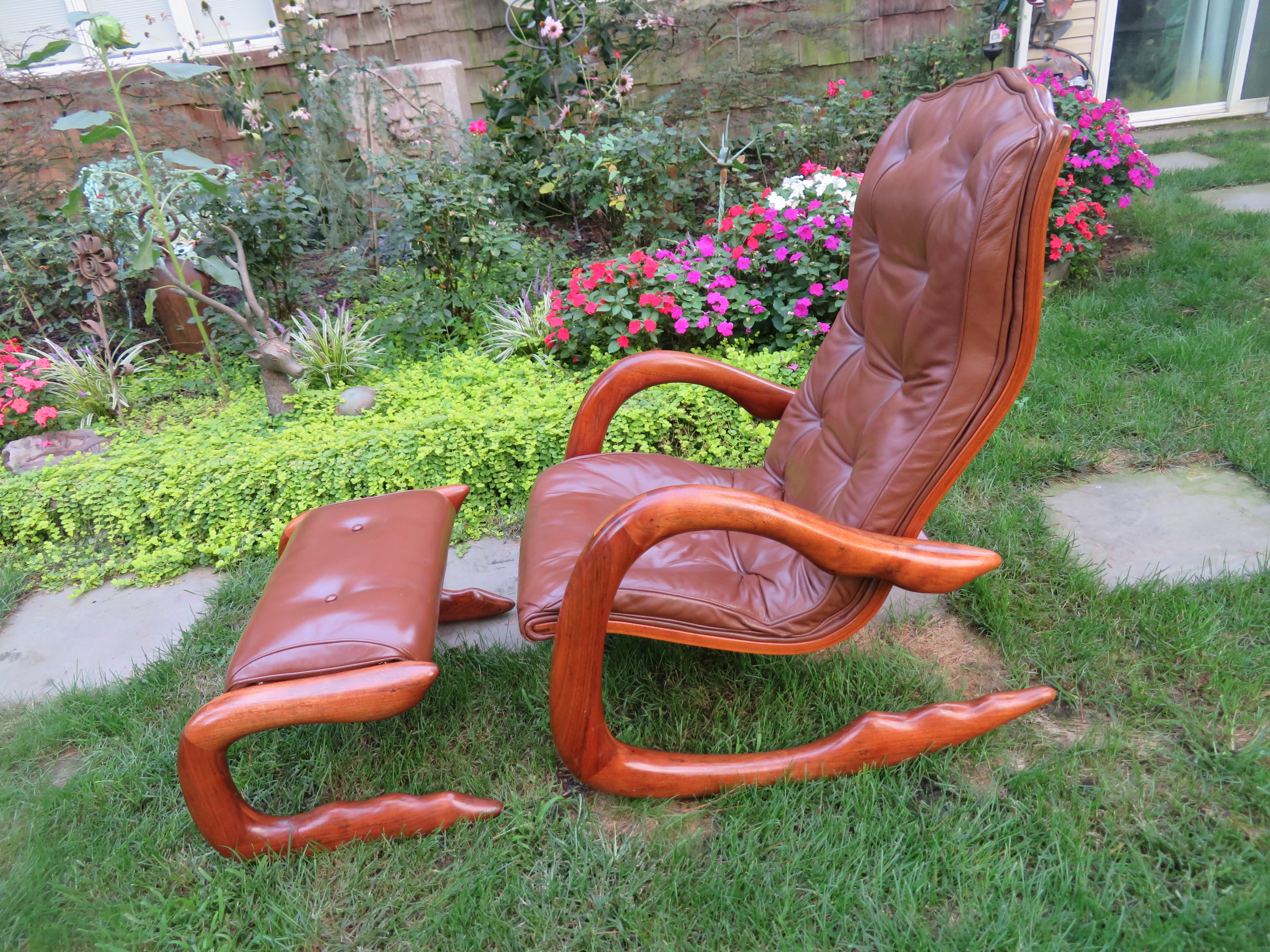 Fantástica mecedora y otomana Bobby Falwell Organic Modern Mid-Century en venta 8