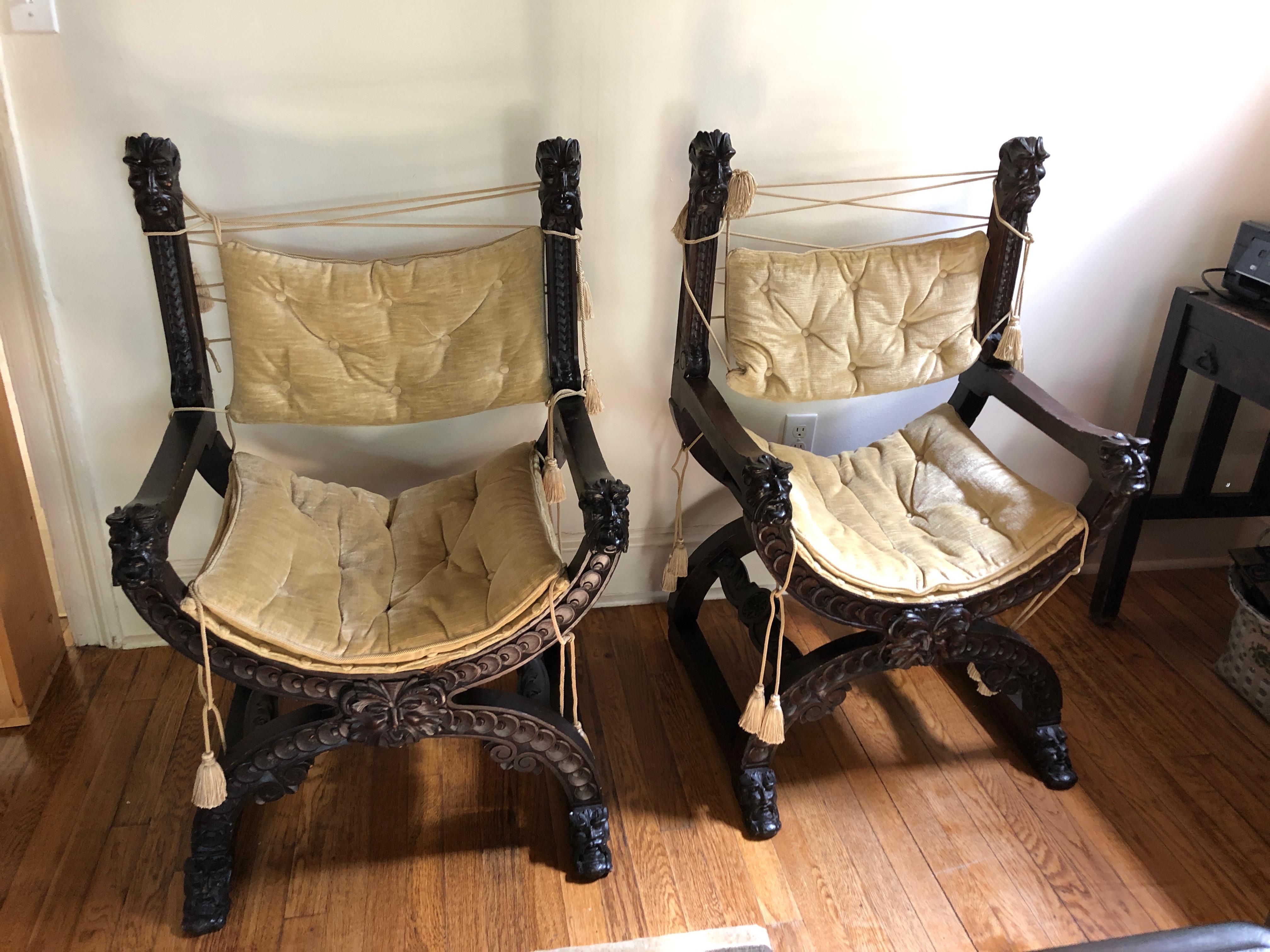 19th Century Fantastic Ornately Carved Pair of Savaranola Club Chairs Armchairs
