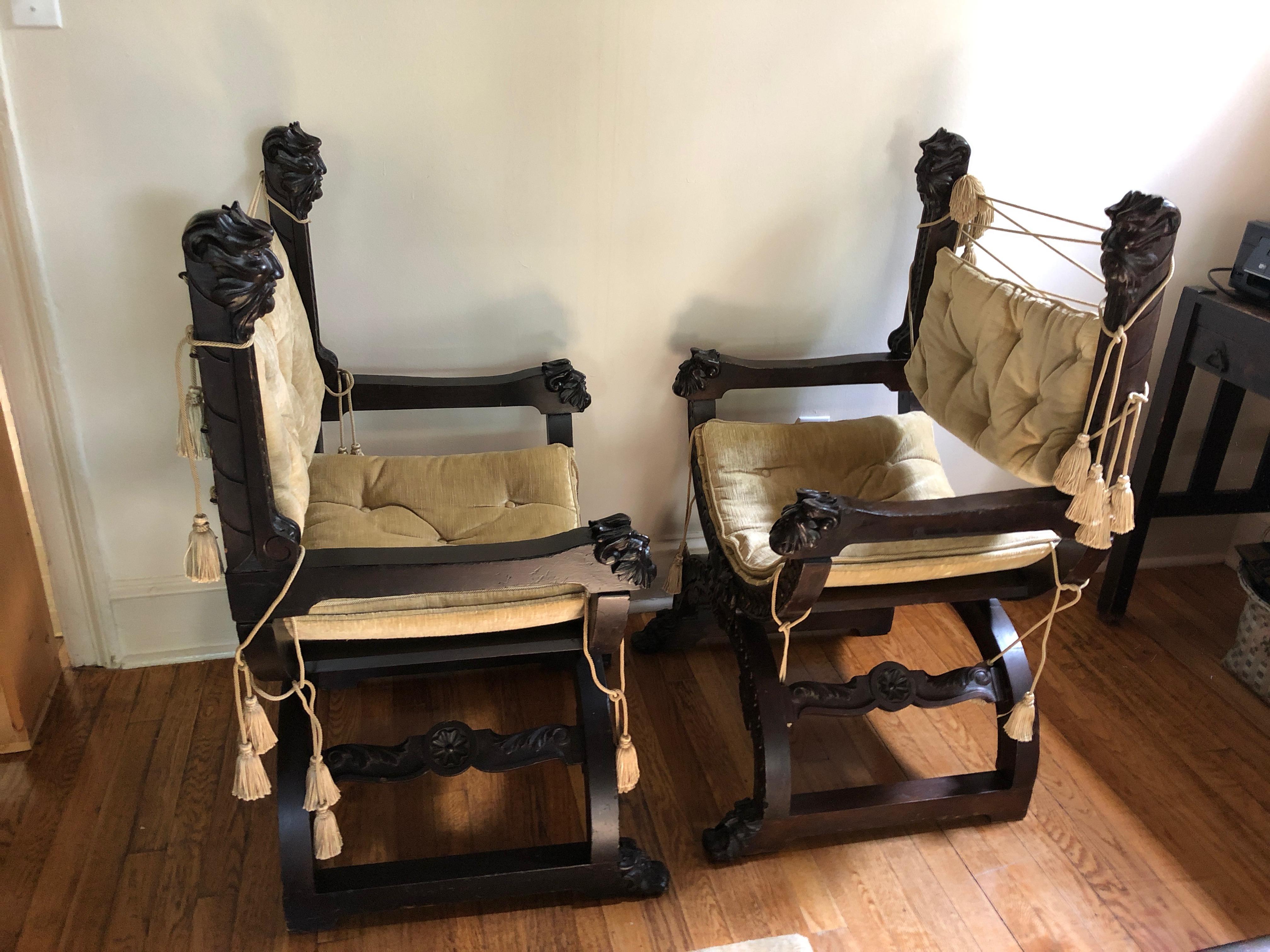 Fantastic Ornately Carved Pair of Savaranola Club Chairs Armchairs 2
