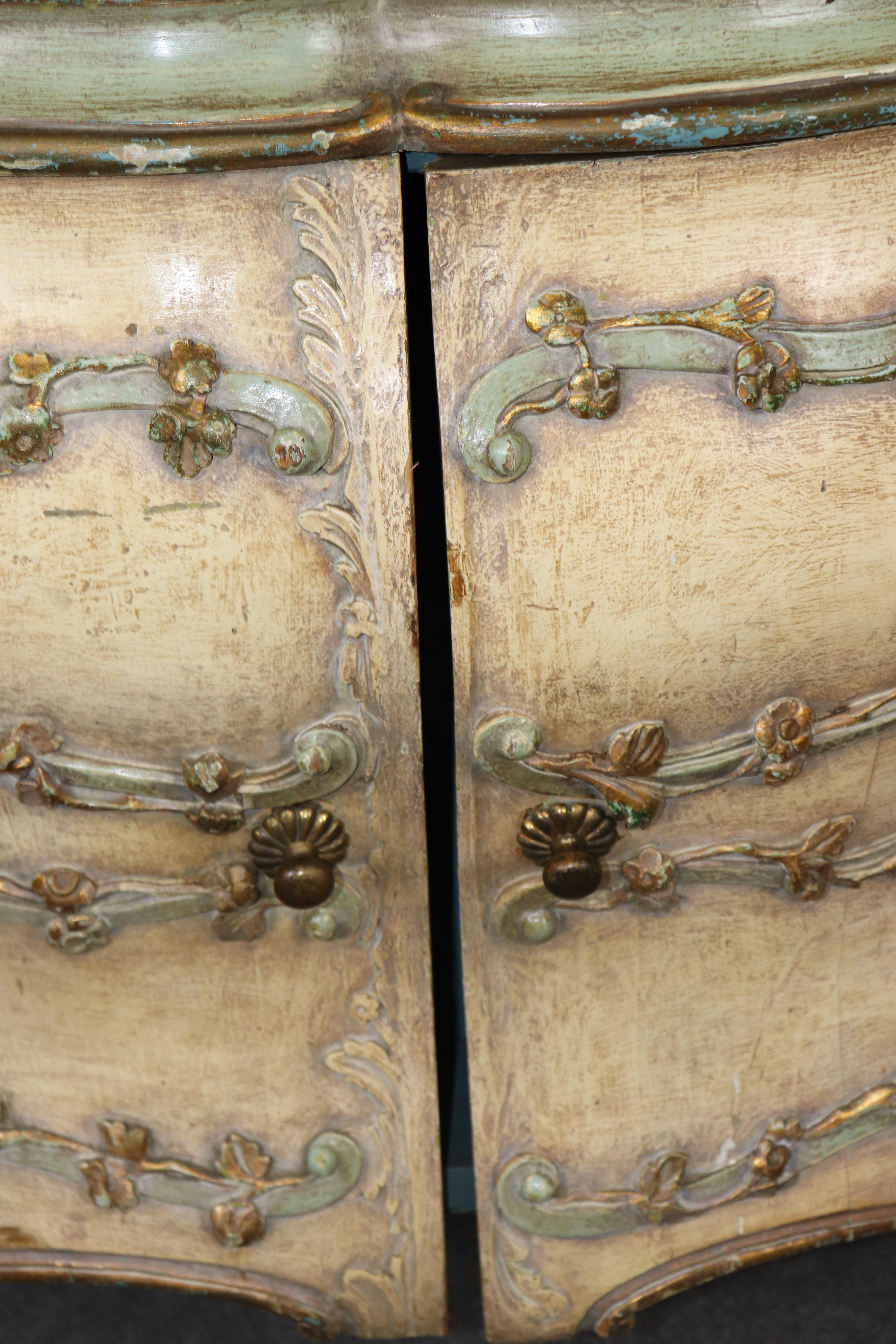 Fantastic Paint Decorated Italian Bombe Rococo Sideboard Buffet Fitted Drawers For Sale 10