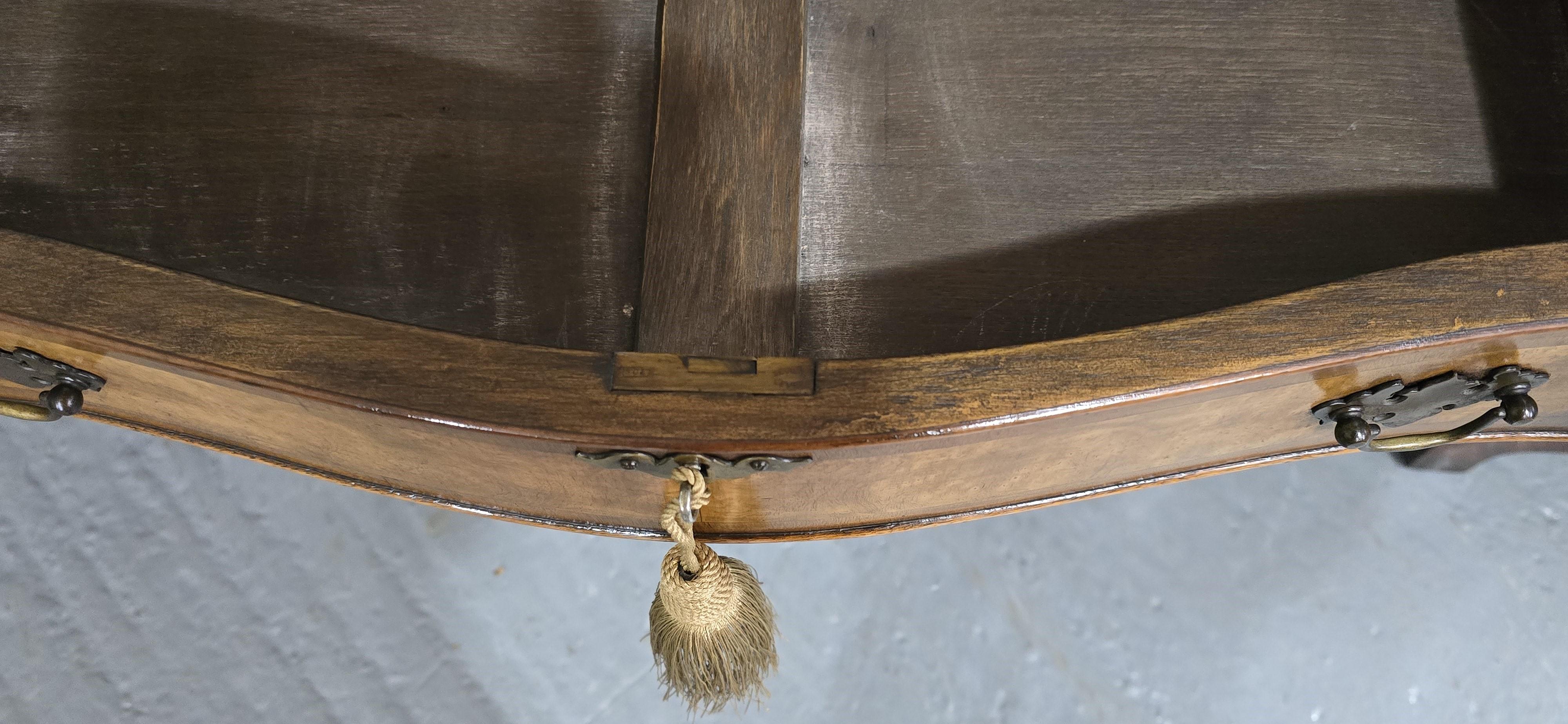 Fantastic Pair Burr Walnut Chests of Drawers For Sale 3