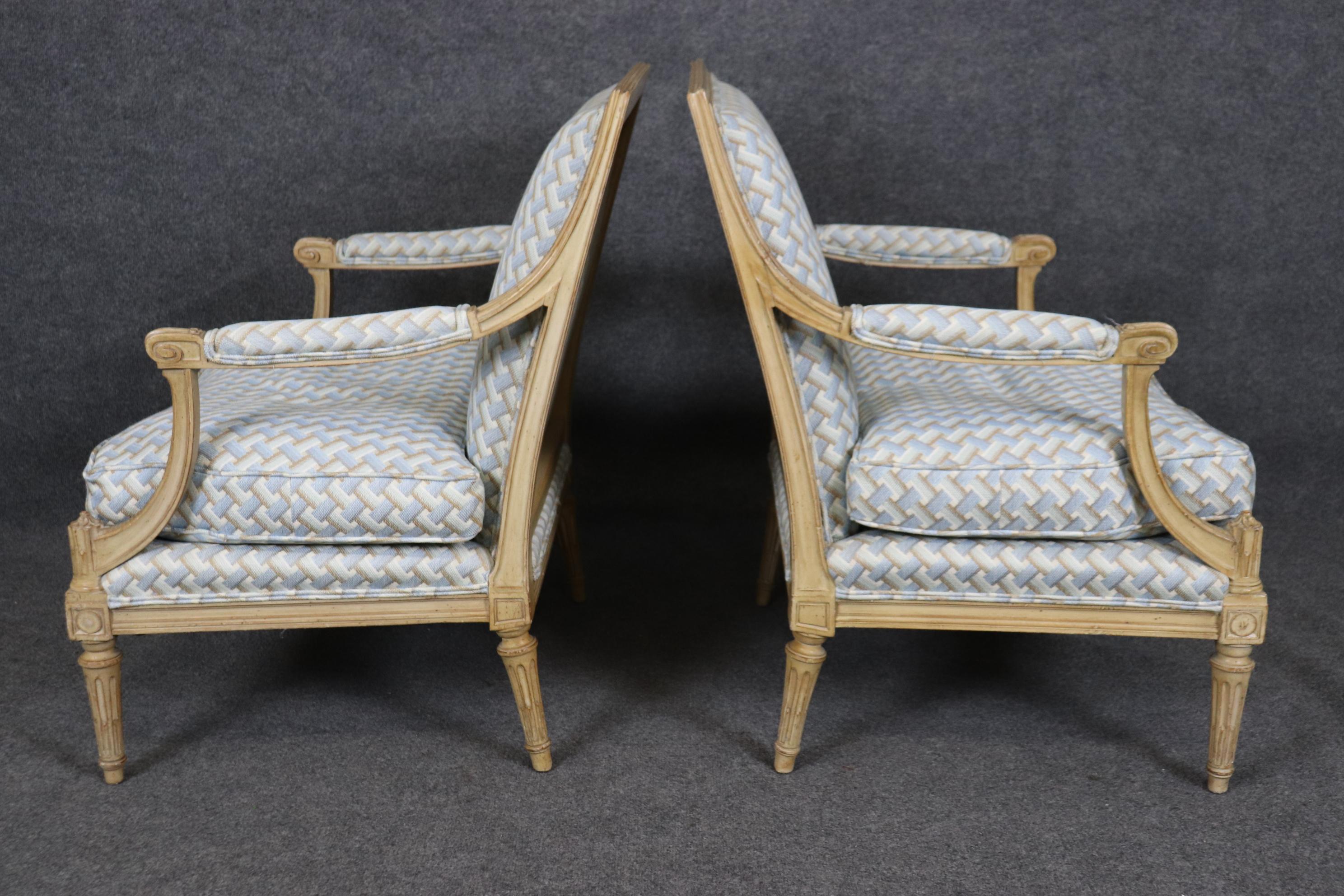 European Fantastic Pair Carved Beech Wood French Louis XVI Directoire Bergere Chairs For Sale