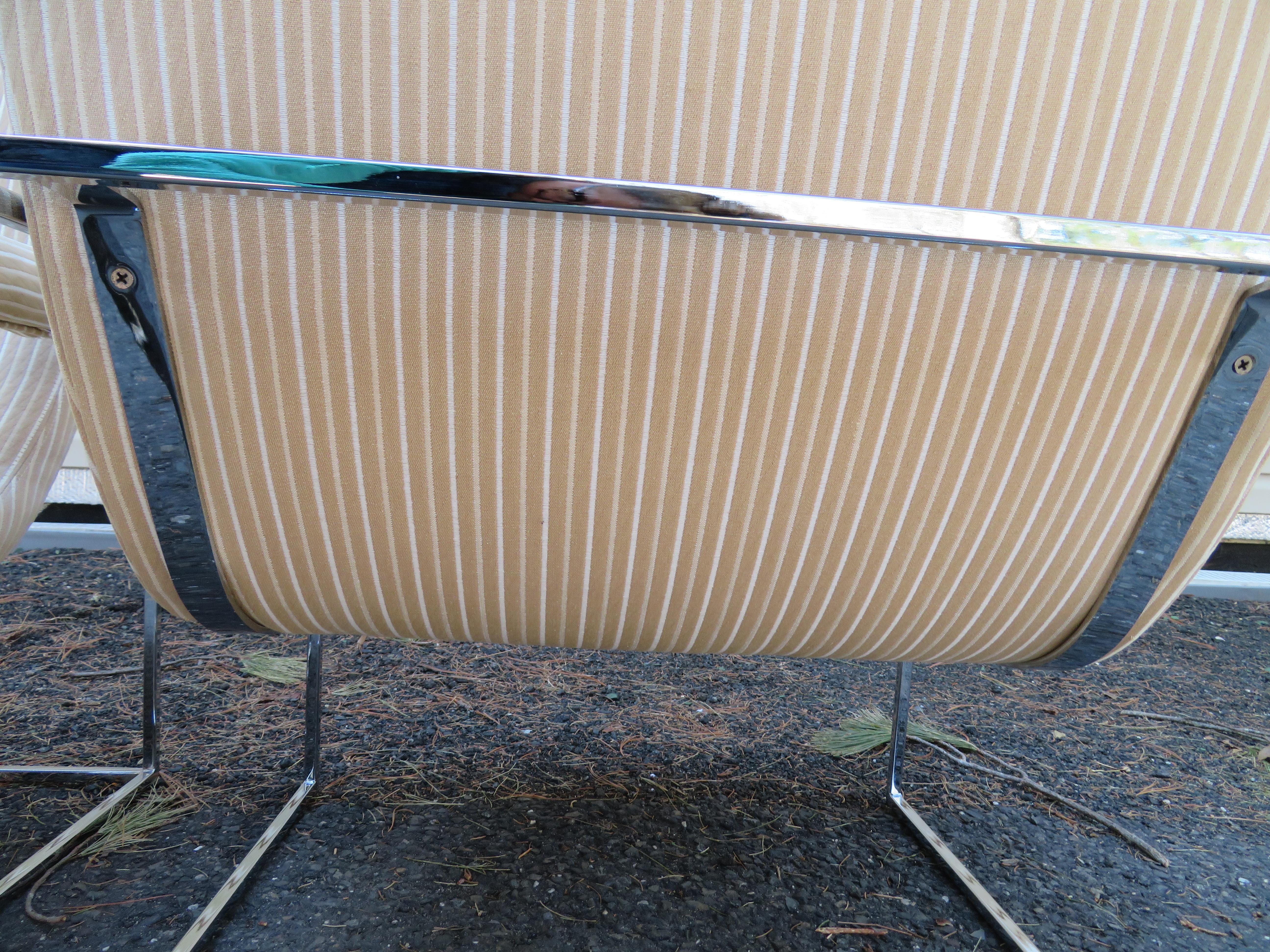 Fantastic Pair of Milo Baughman Chrome Frame Scoop Chairs Mid-Century Modern 8