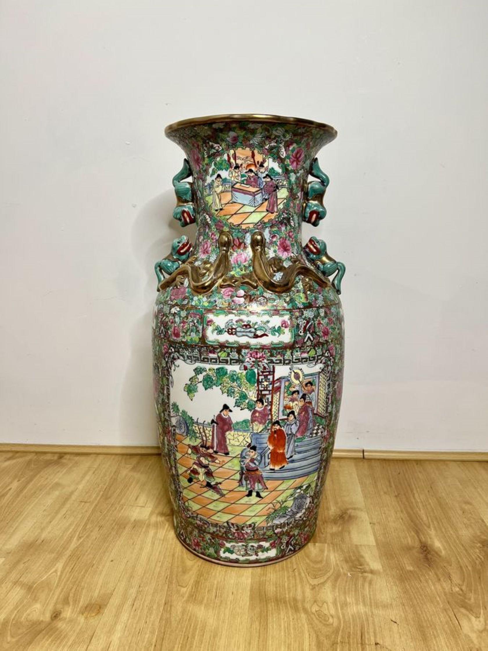 20th Century Fantastic pair of antique large Chinese floor standing vases  For Sale