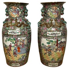 Fantastic pair of antique large Chinese floor standing vases 