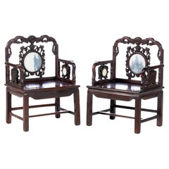 Fantastisches PAIR OF ARMCHAIRS  Chinesisch, 19. Jahrhundert