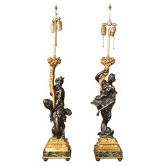 Fantástica Pareja de Candelabros de Bronce y Mármol de Caldwell de principios del siglo XX