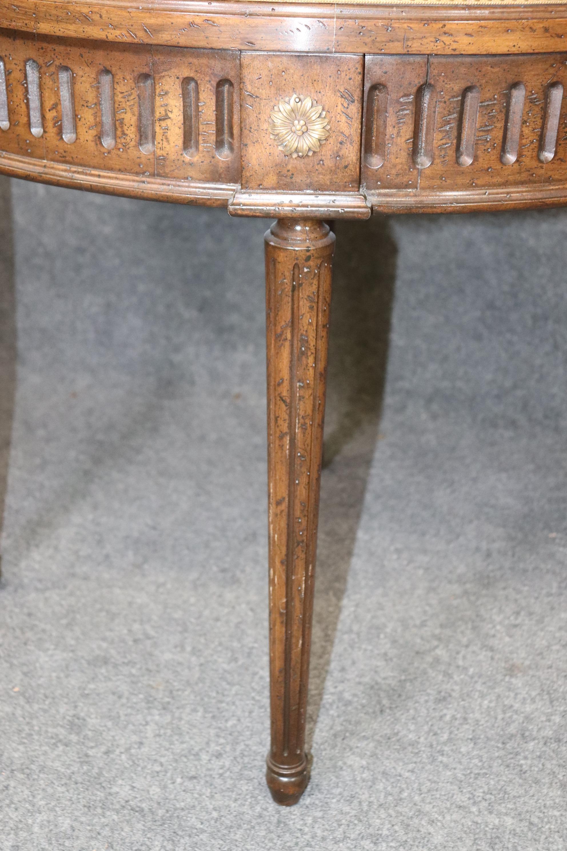 Fantastic Pair of French Marble Top Bouillotte Tables with Brass Trim circa 1940 For Sale 4