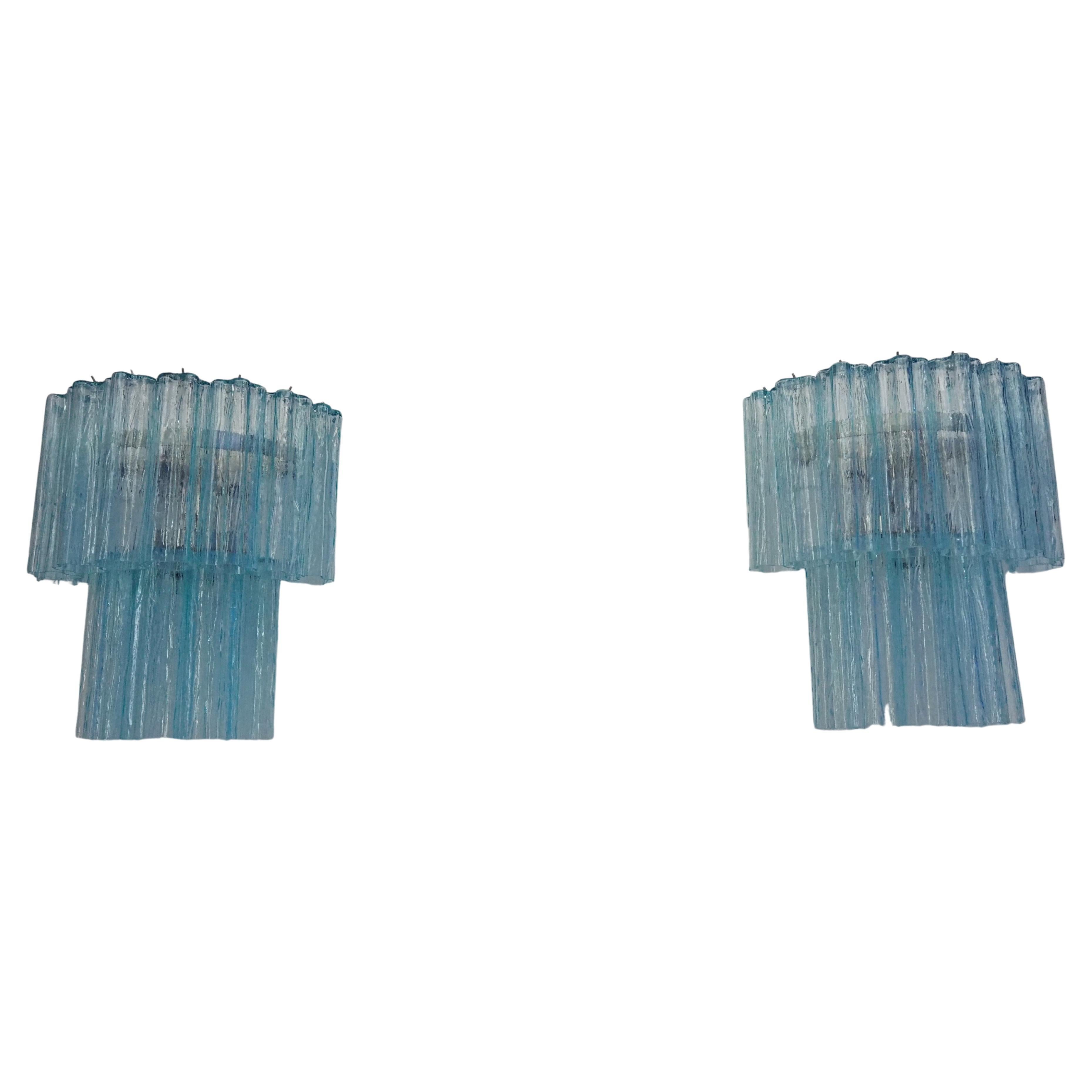 Fantastisches Paar Muranoglasröhren-Wandleuchter - 13 blaue Glasröhren im Angebot