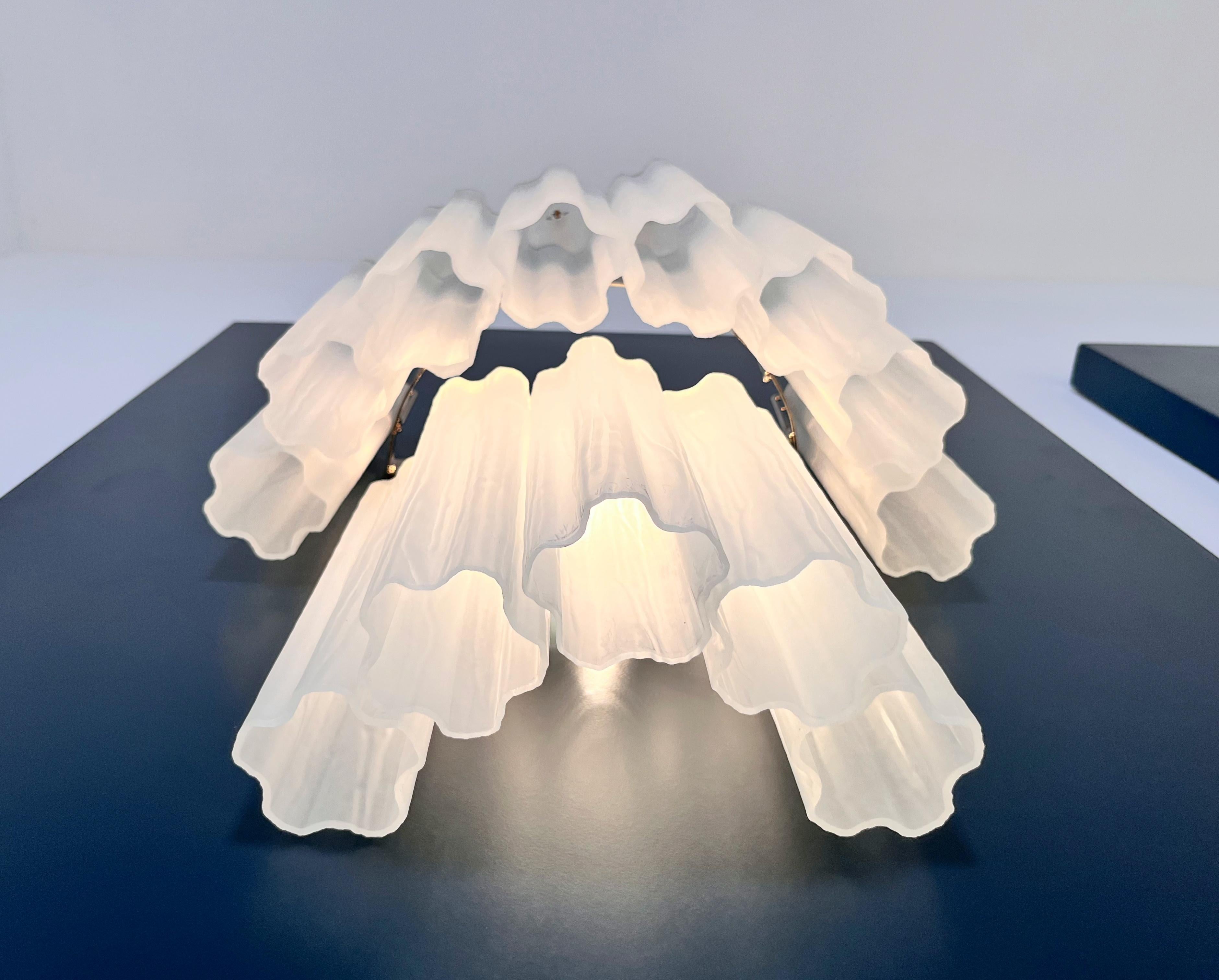 Fantastic pair of Murano Glass Tube wall sconces - 13 etched glass tube in vendita 11