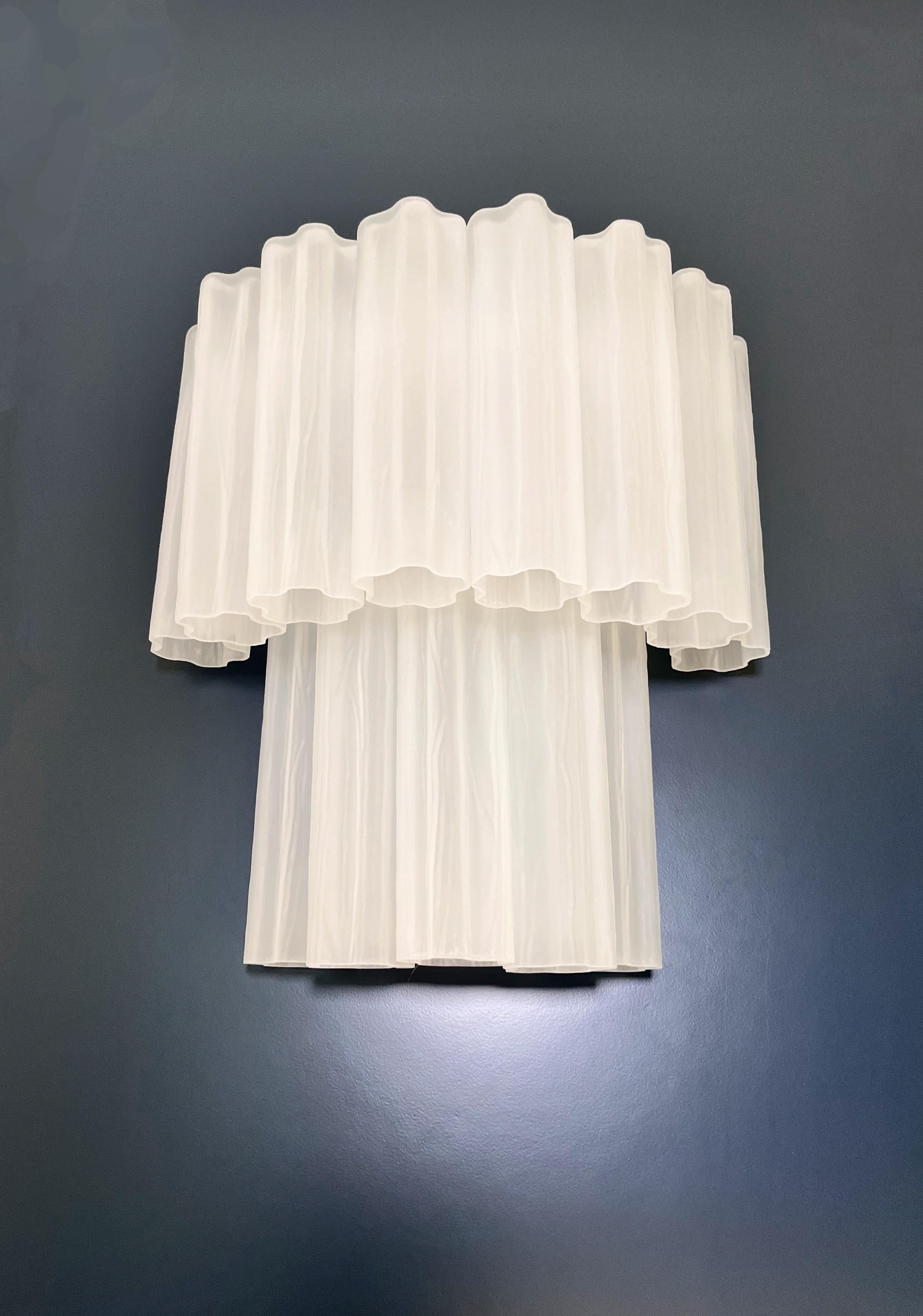 Fantastic pair of Murano Glass Tube wall sconces - 13 etched glass tube in vendita 1