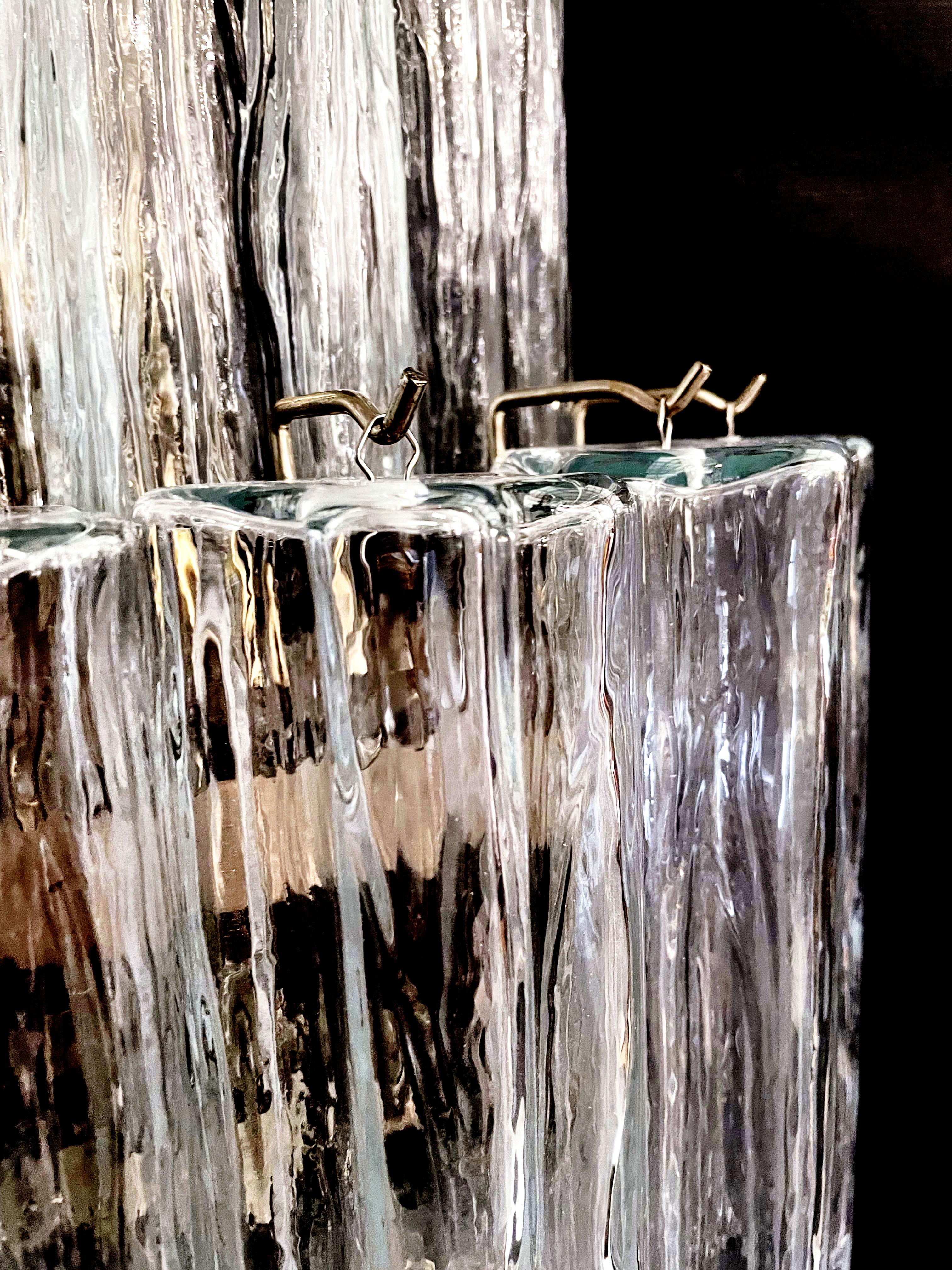 Verre d'art Fantastique paire d'appliques murales à tubes en verre de Murano, tubes en verre transparent de 18 cm en vente