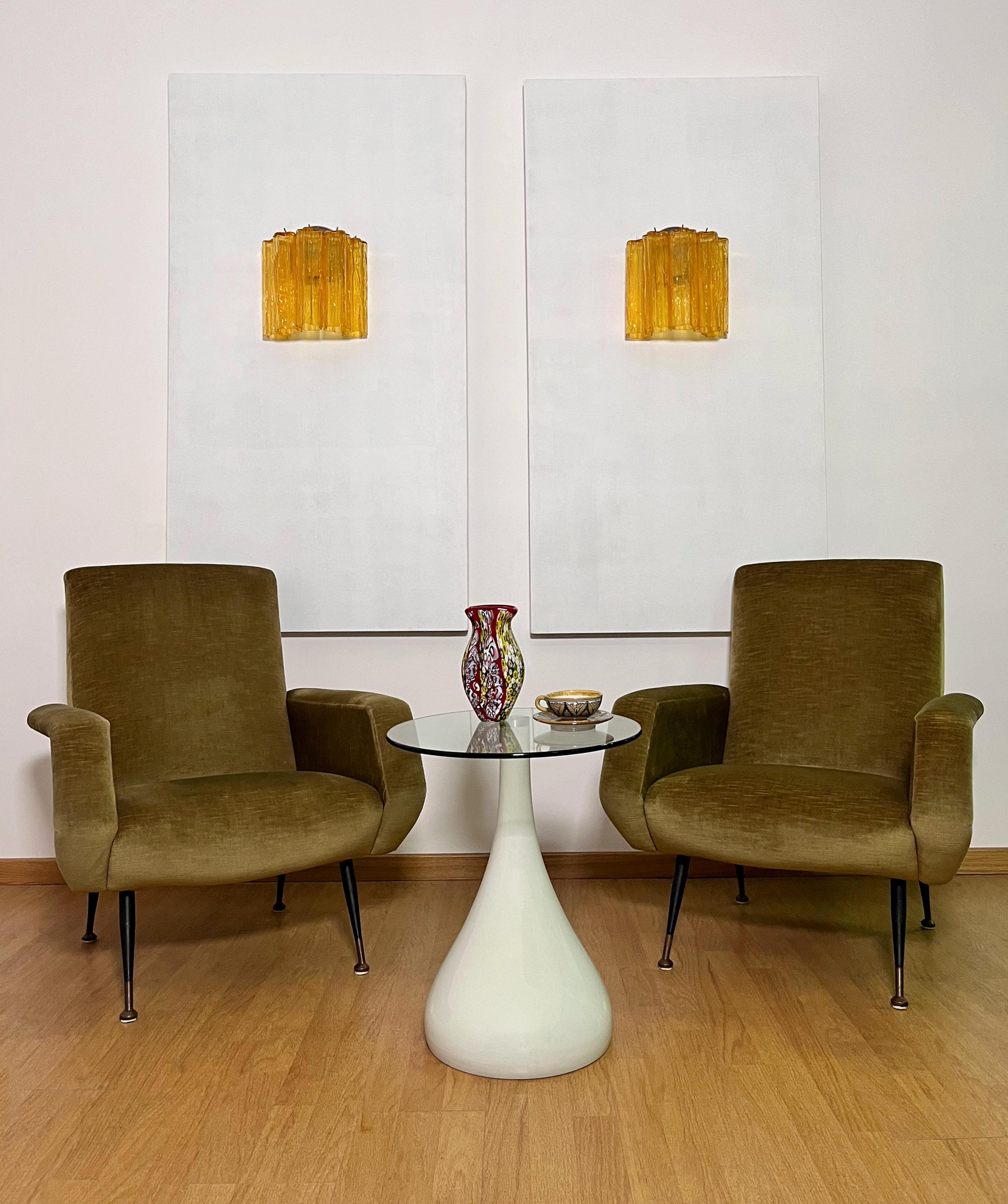 Mid-Century moderno Fantastic pair of Murano Glass Tube wall sconces - 5 amber glass tube in vendita