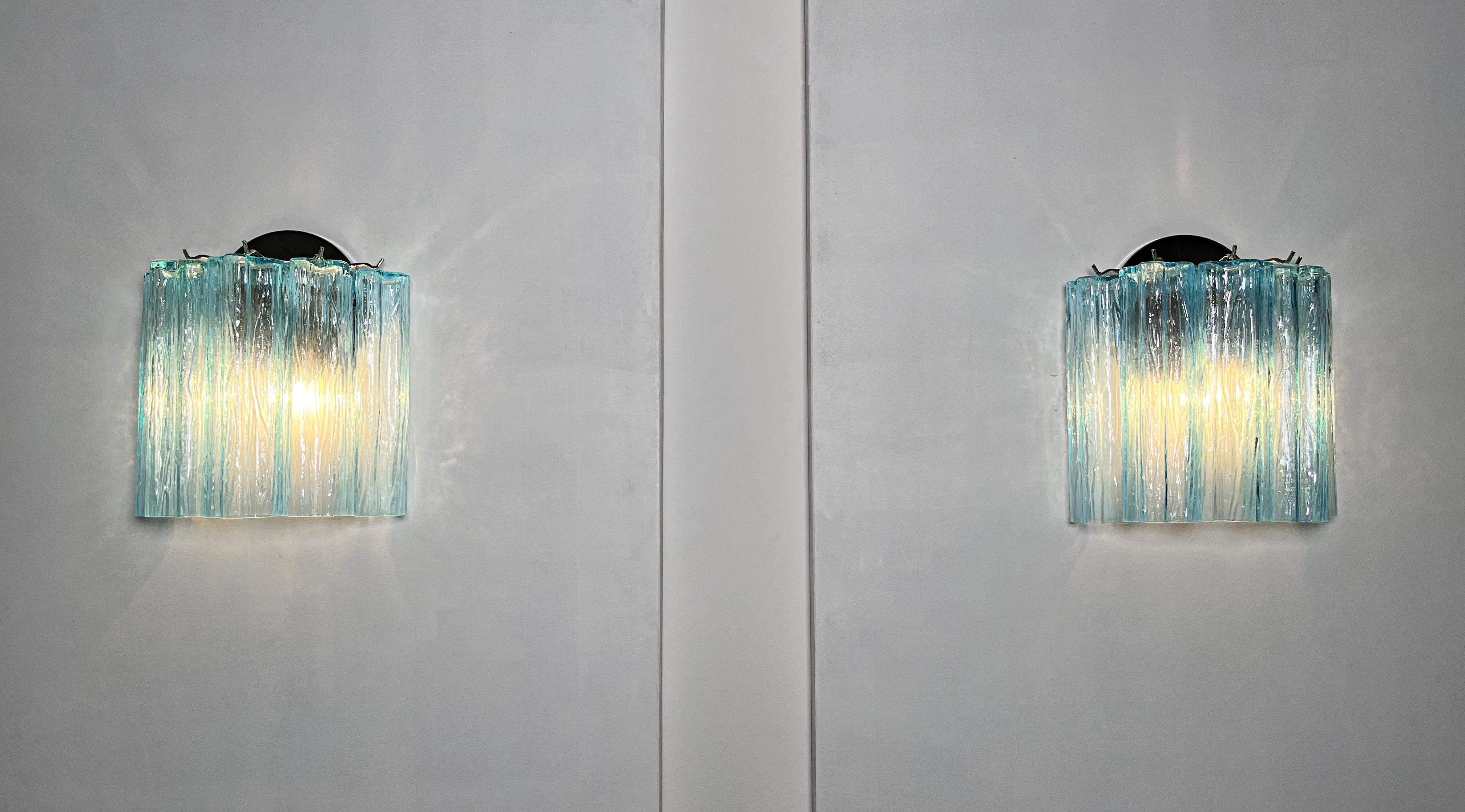 Fantastic pair of Murano Glass Tube wall sconces - 5 blue glass tube For Sale 10