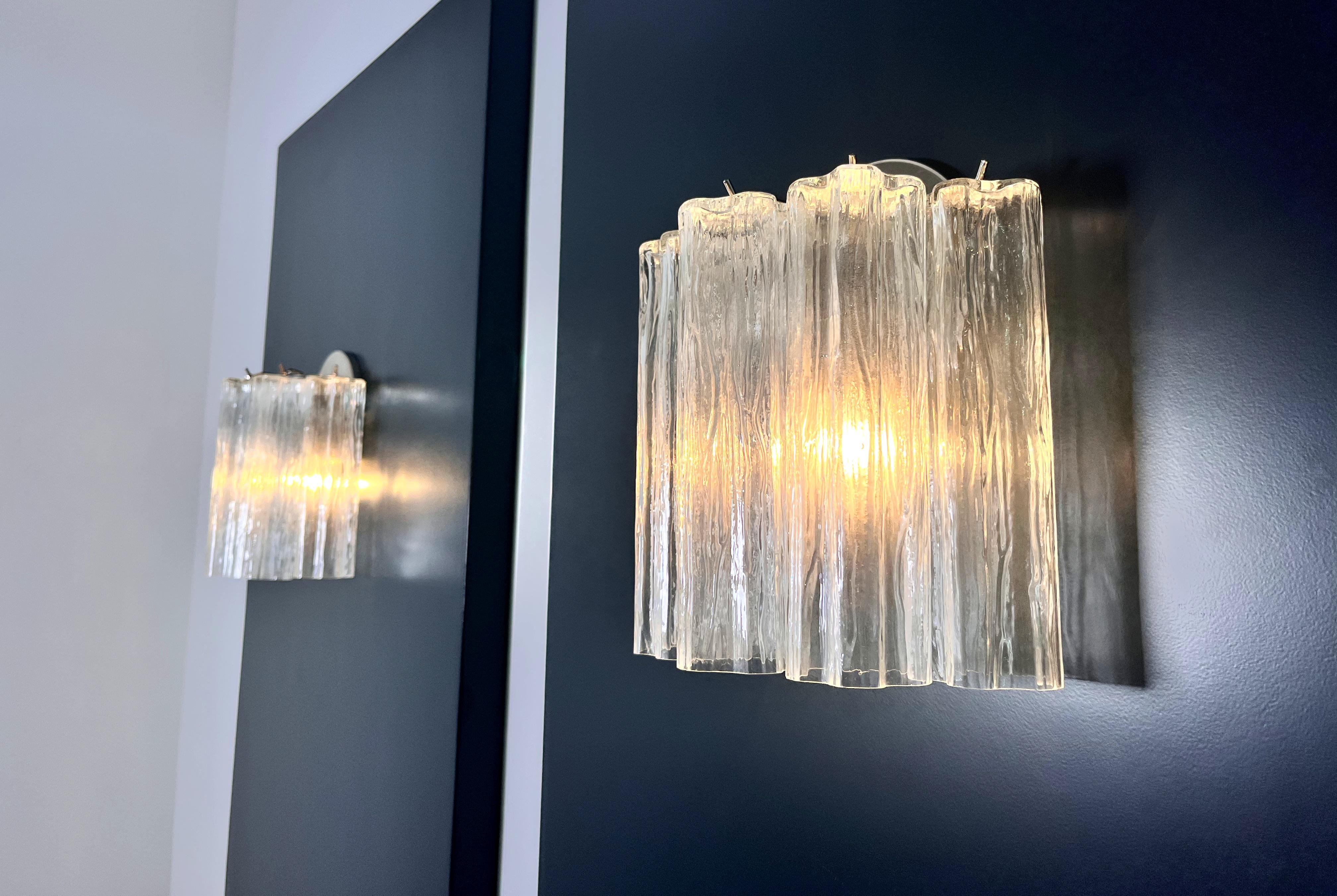 Fantástico par de apliques de cristal de Murano - 5 tubos de cristal transparente Vidrio soplado en venta