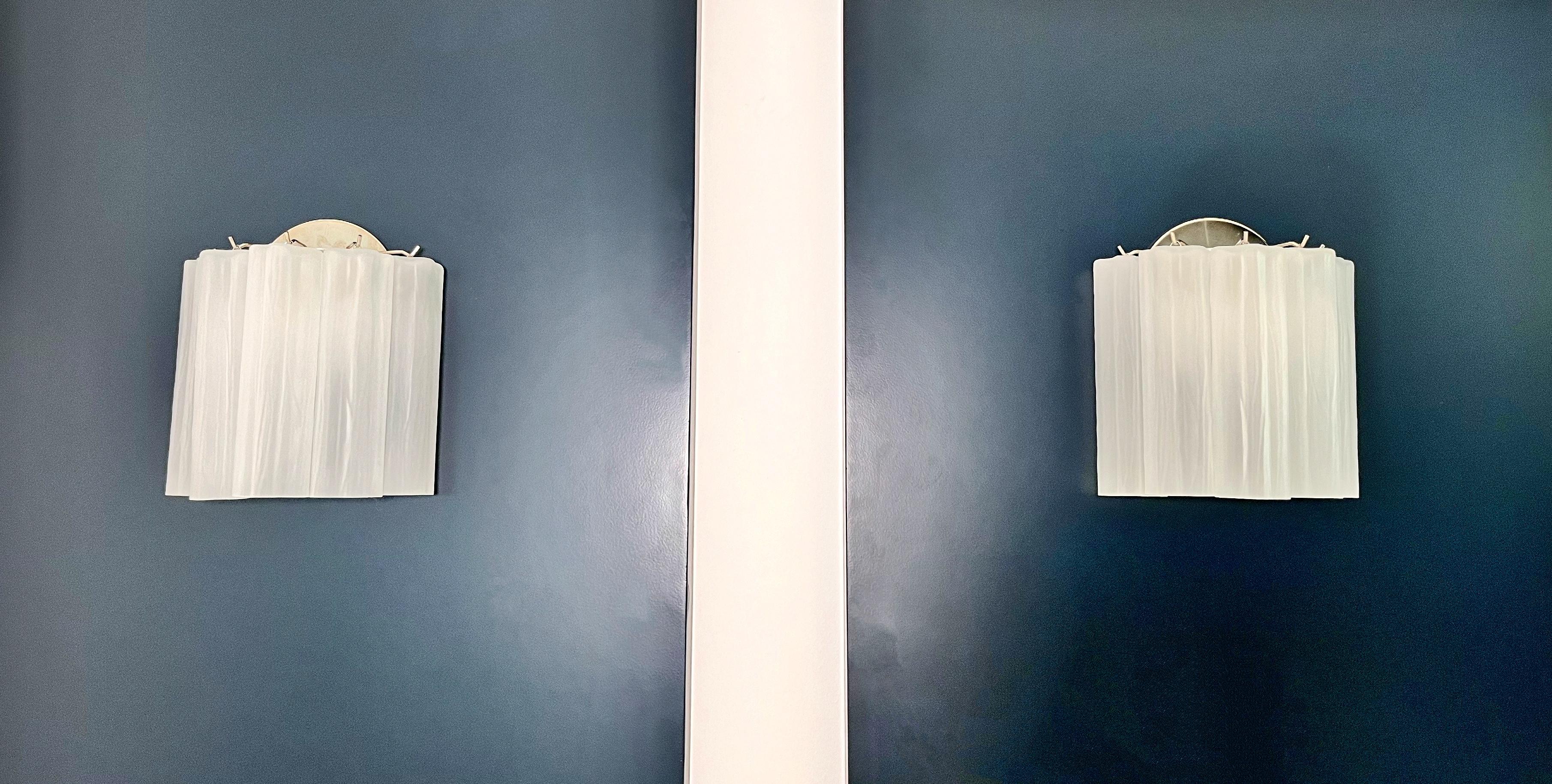 Fantastic pair of Murano Glass Tube wall sconces - 5 etched glass tube In condizioni buone in vendita a Gaiarine Frazione Francenigo (TV), IT