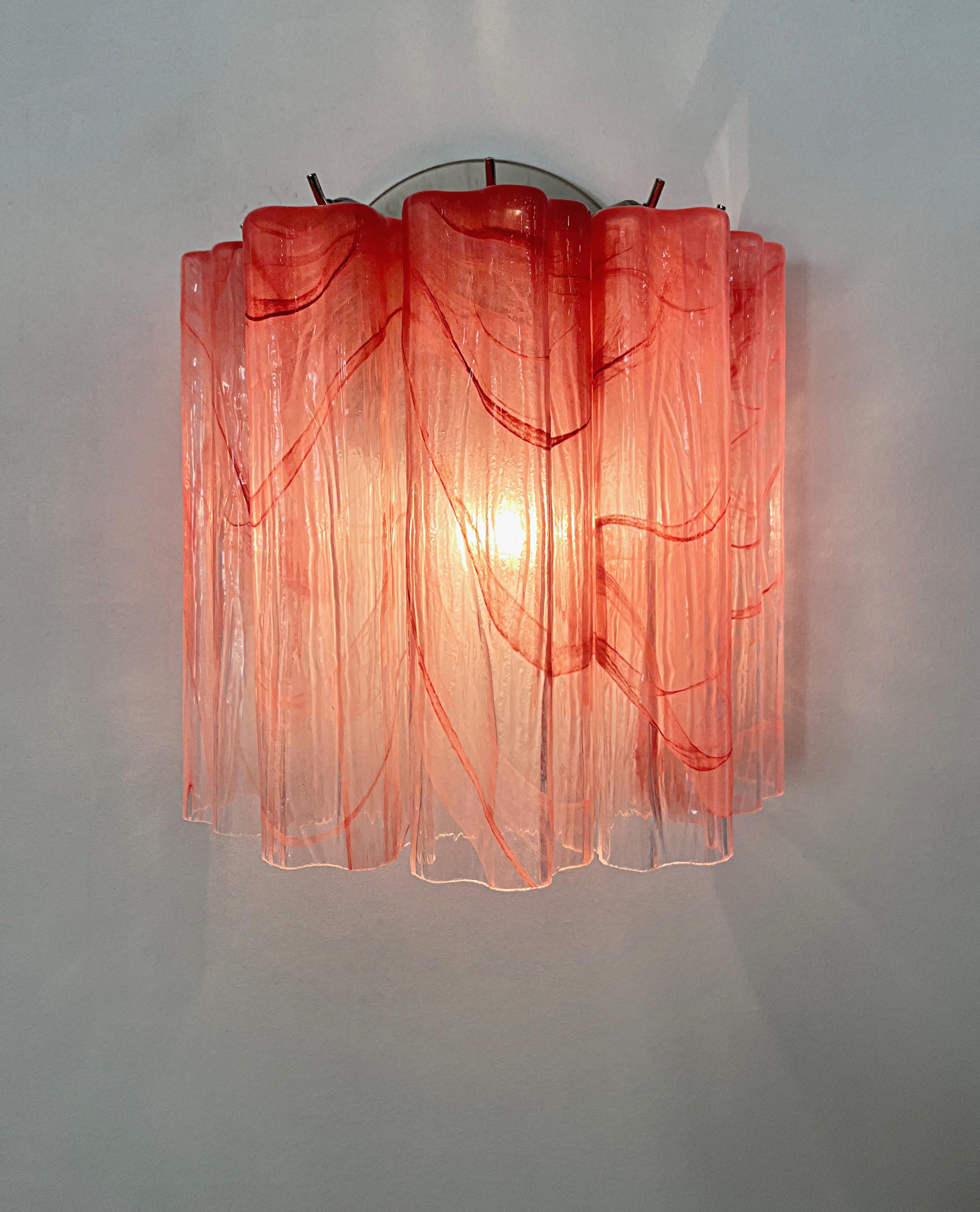 Fantastic pair of Murano Glass Tube wall sconces - 5 pink alabaster glass tube in vendita 5