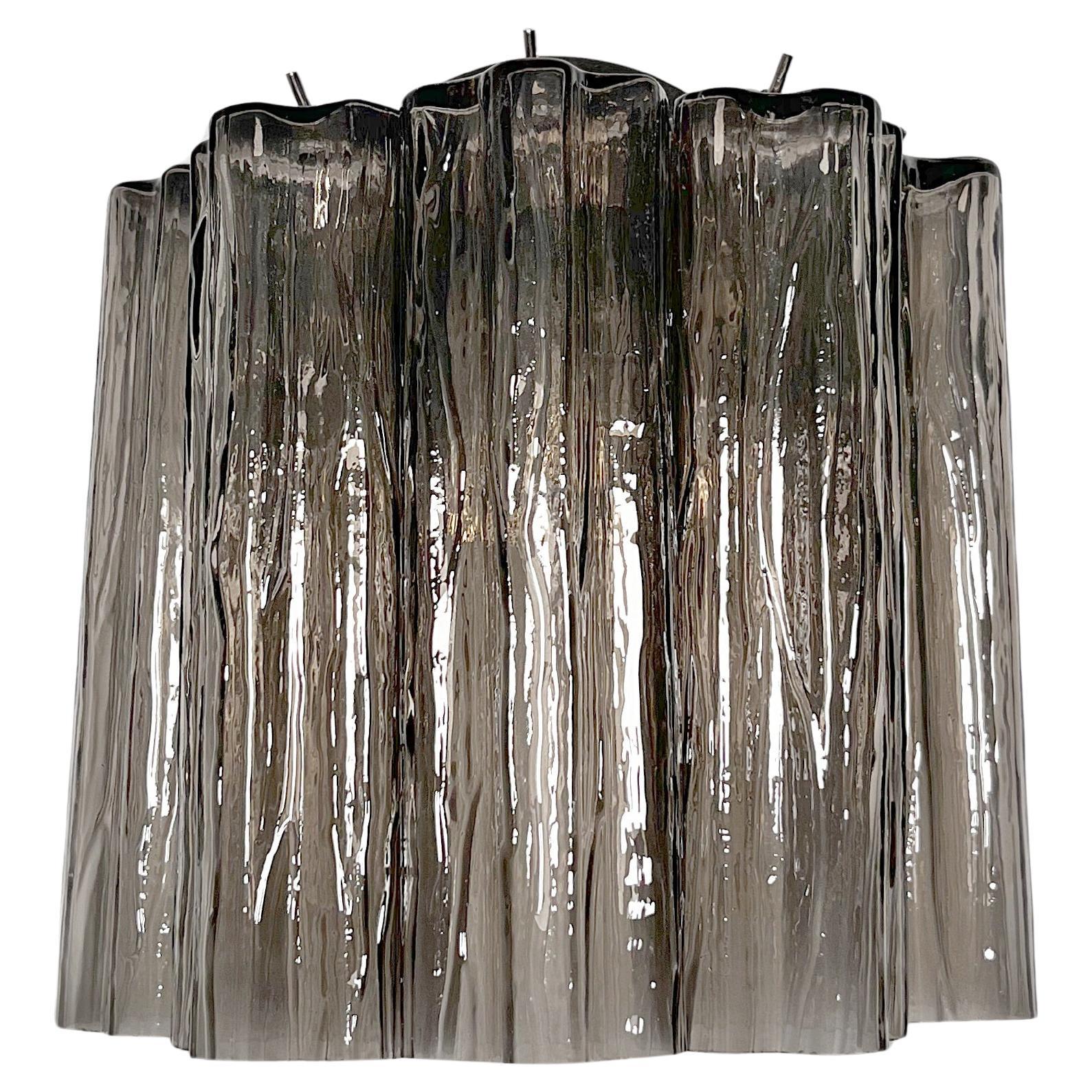 Fantástico par de apliques de tubo de cristal de Murano - 5 tubos de cristal ahumado